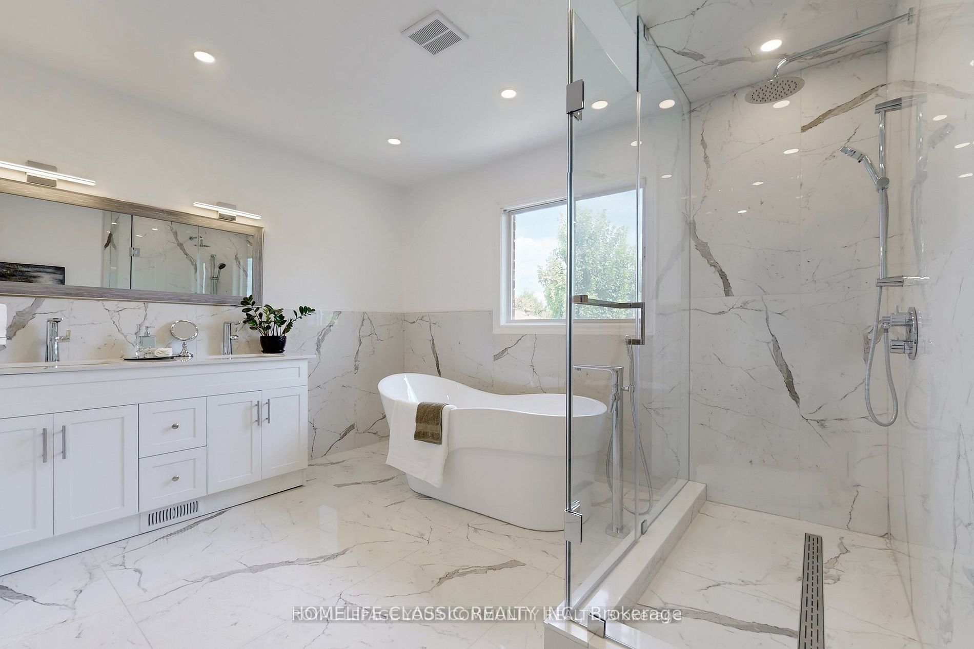 MLS #N12387842 image #22