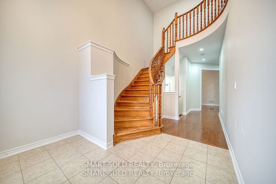 MLS #N12388765 image #1