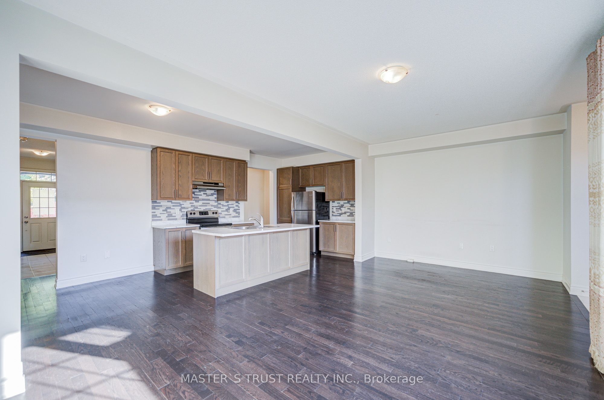 MLS #N12389119 image #16