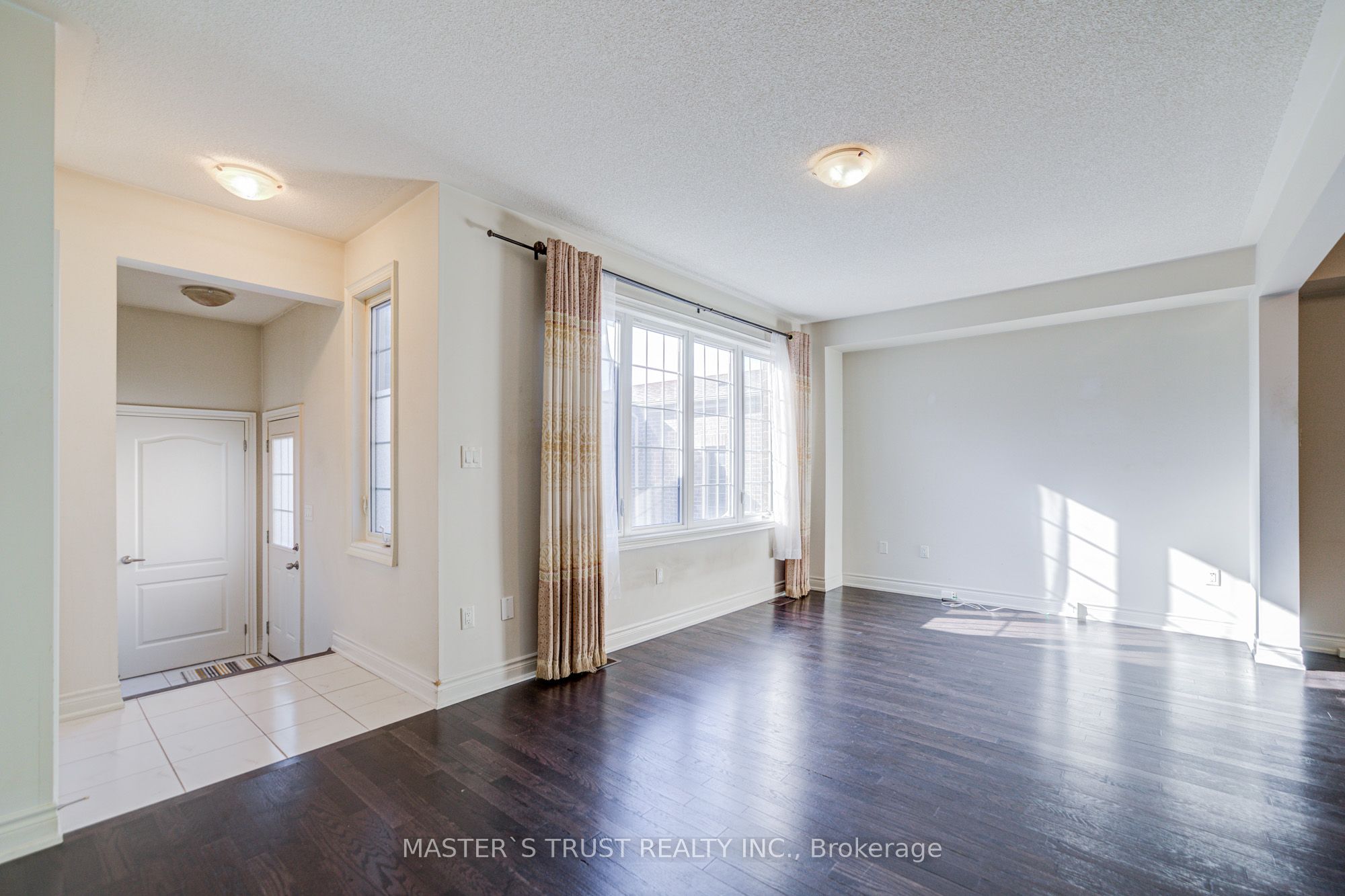 MLS #N12389119 image #18