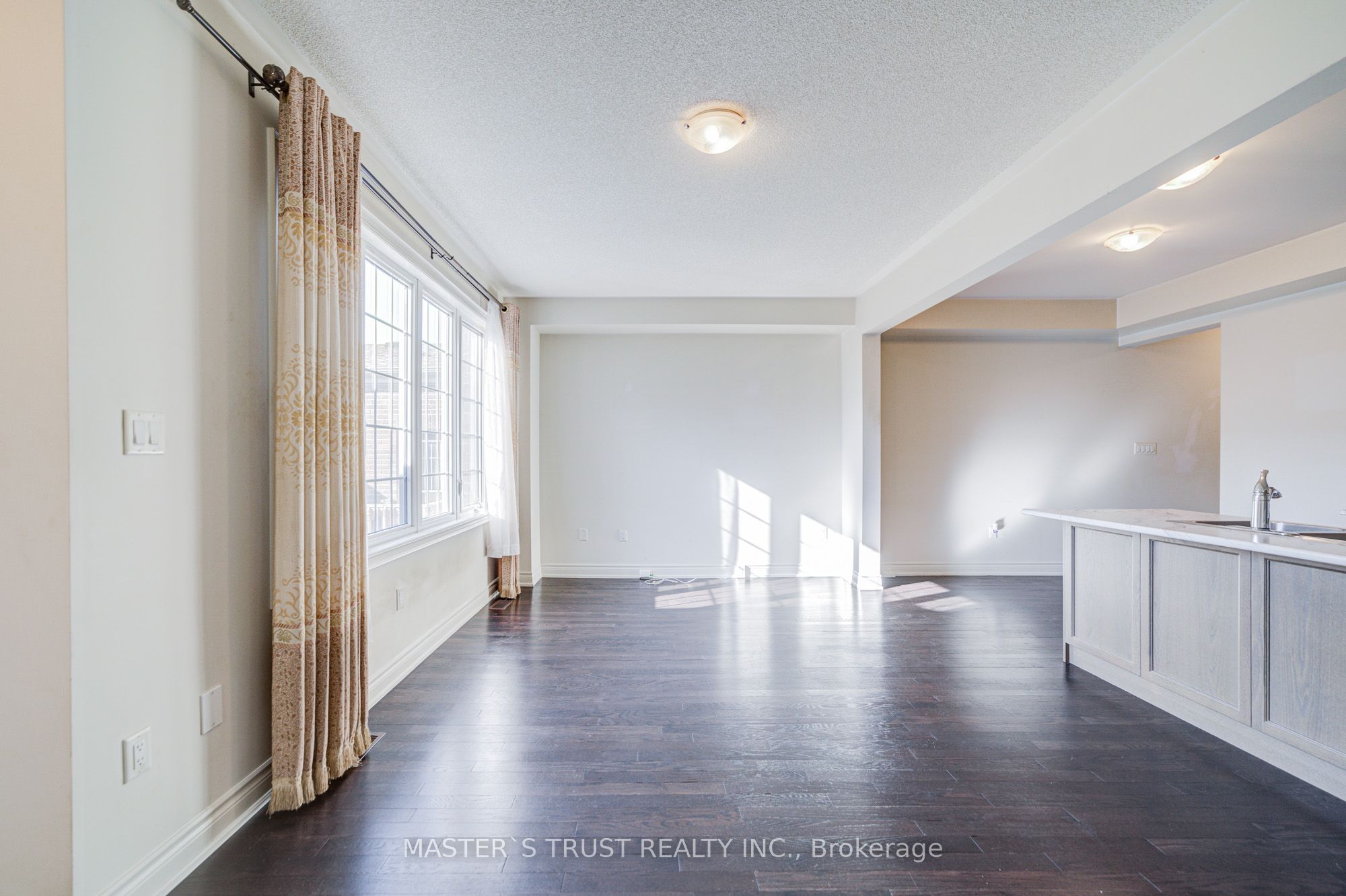 MLS #N12389119 image #19