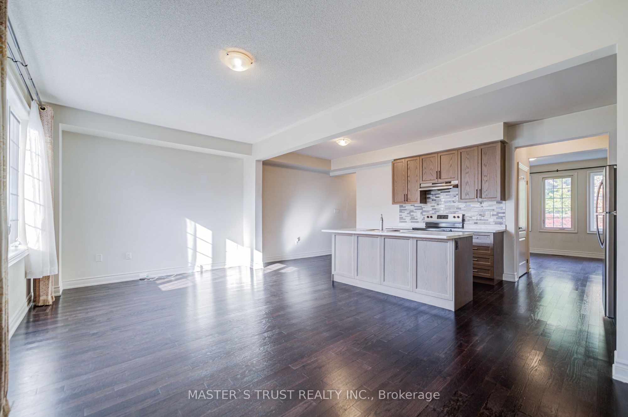 MLS #N12389119 image #21