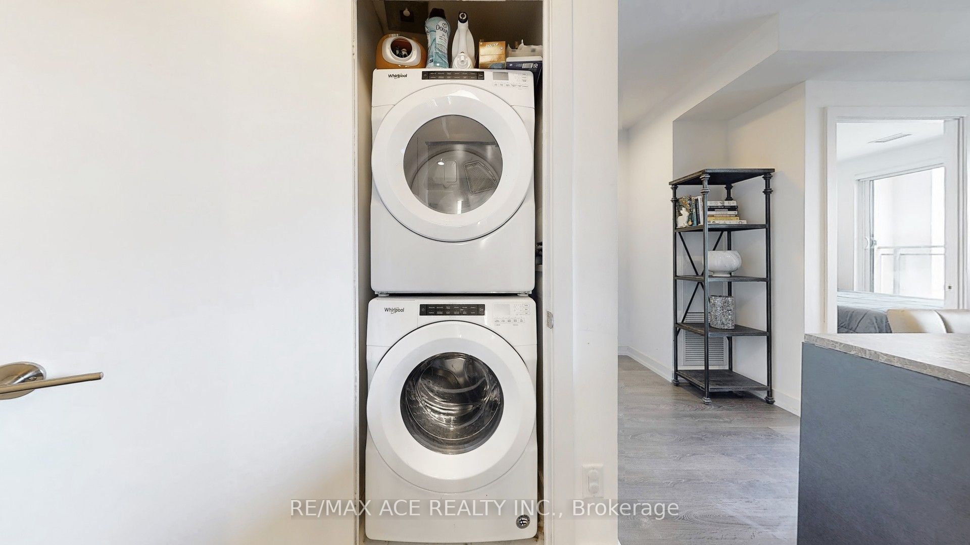 MLS #N12390423 image #23