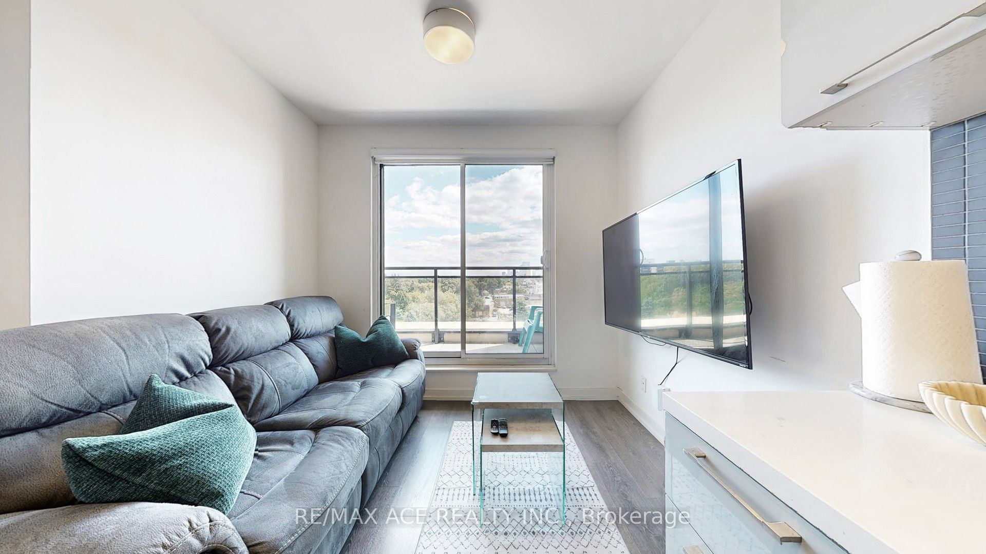 MLS #N12390423 image #9