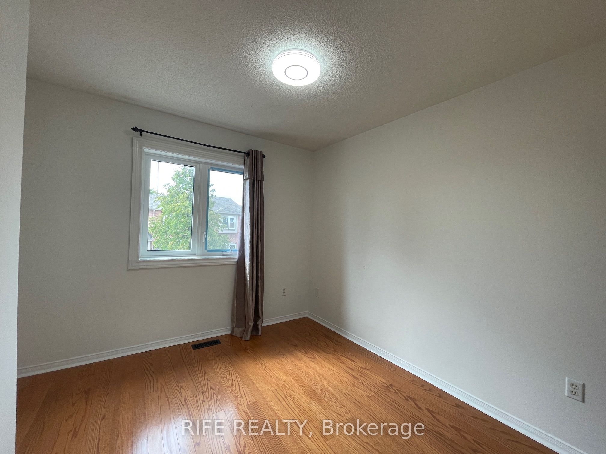 MLS #N12392074 image #12