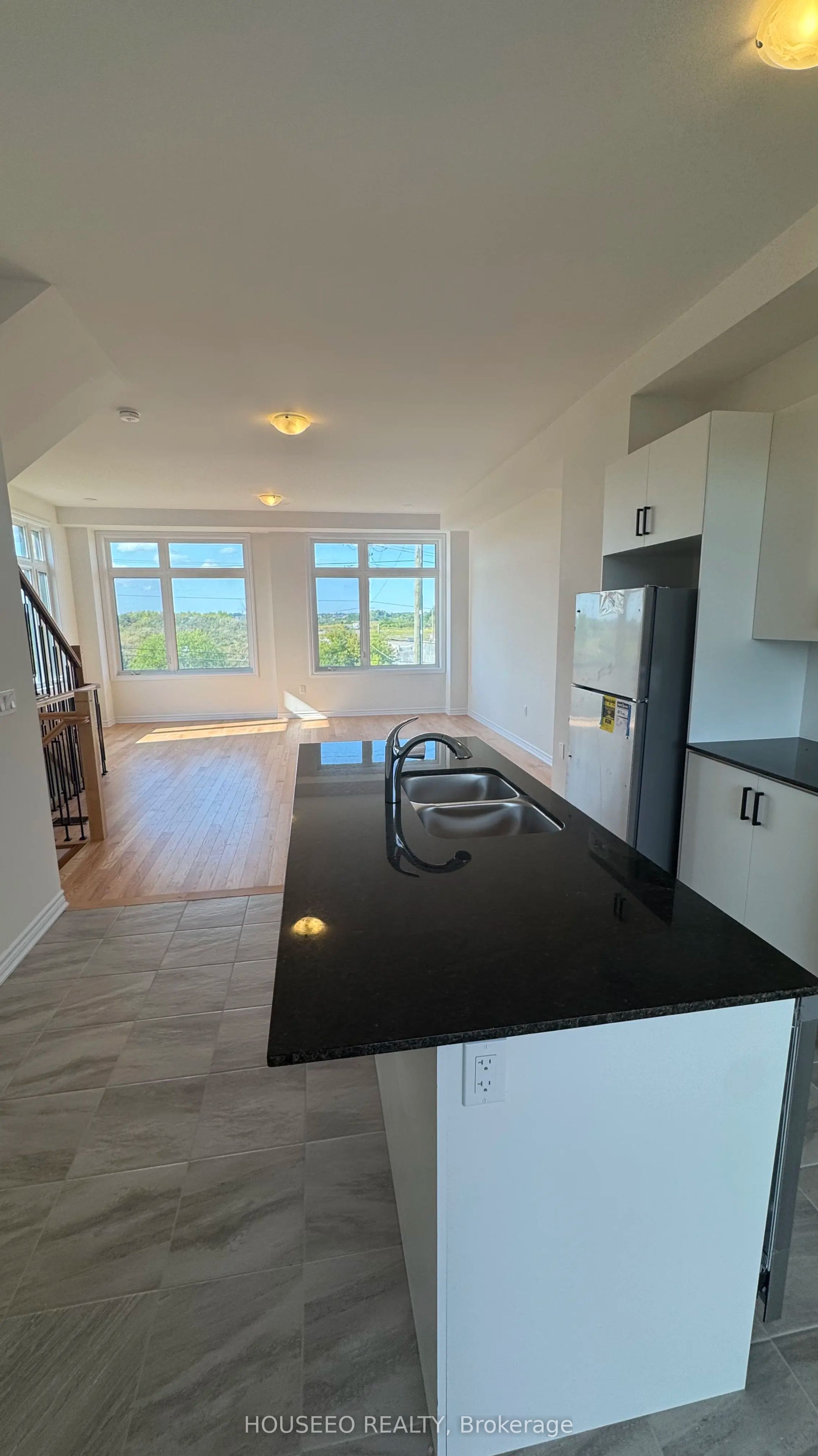 MLS #N12392373 image #1