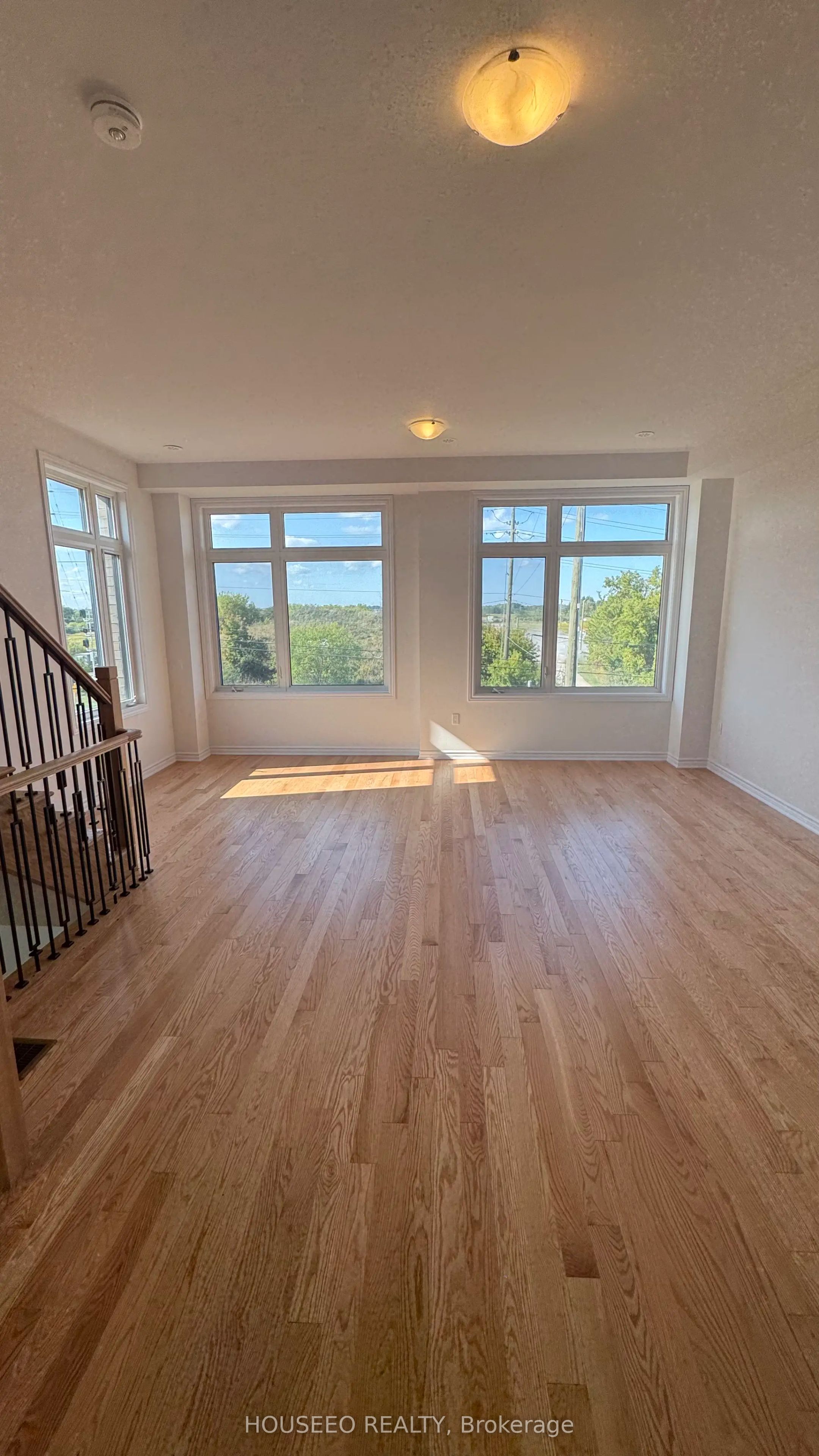 MLS #N12392373 image #3