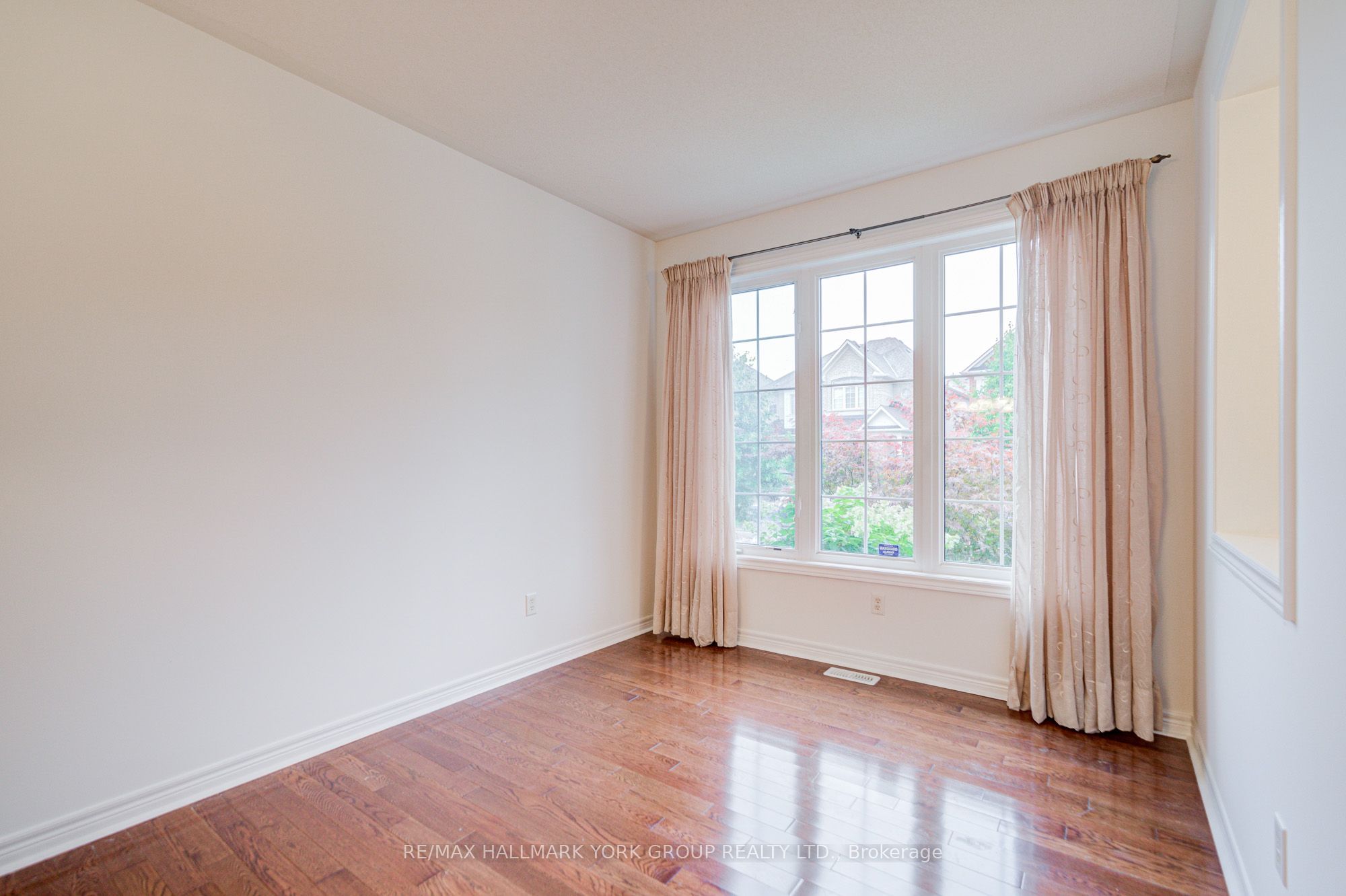 MLS #N12392452 image #10