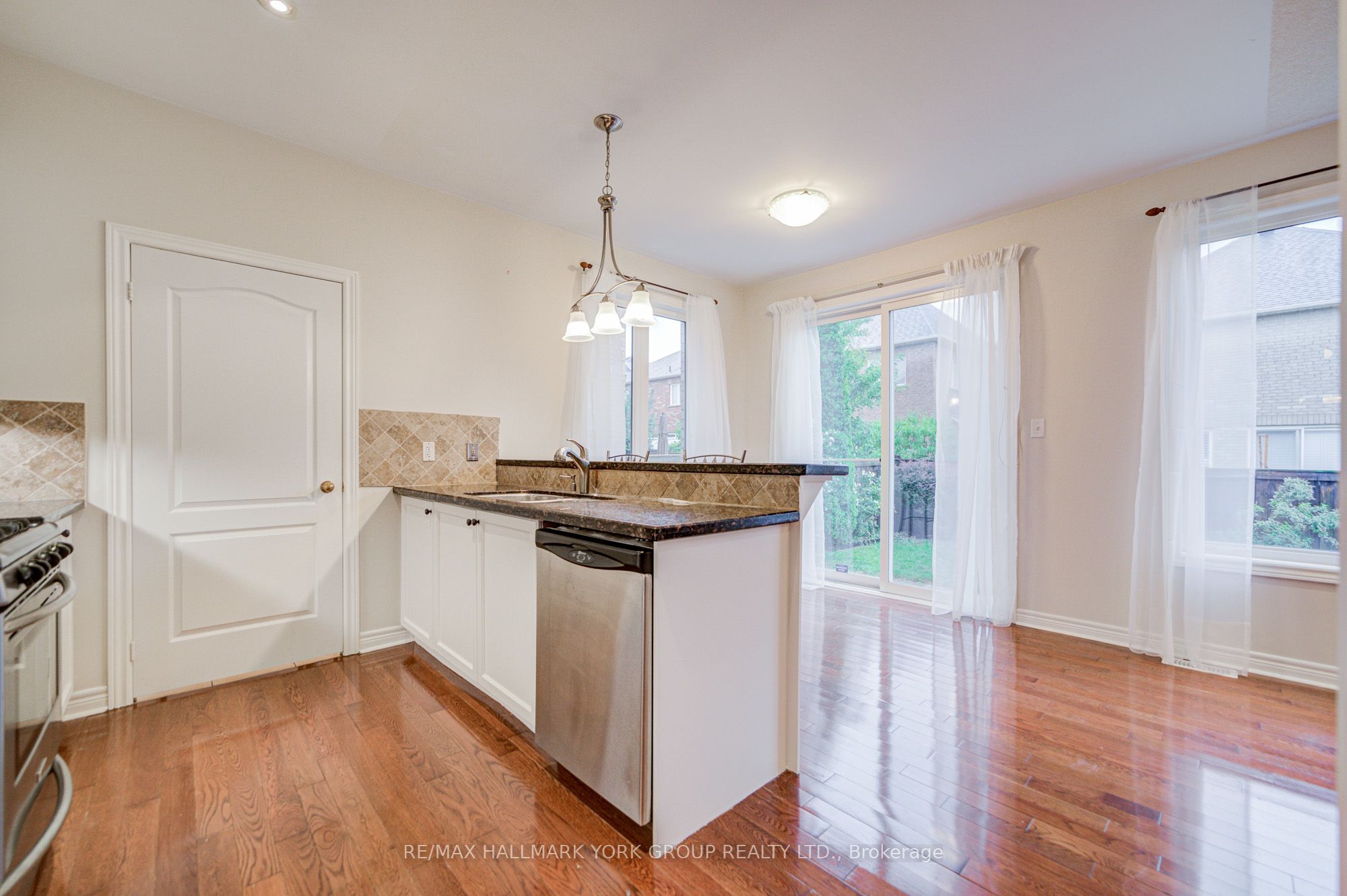 MLS #N12392452 image #24