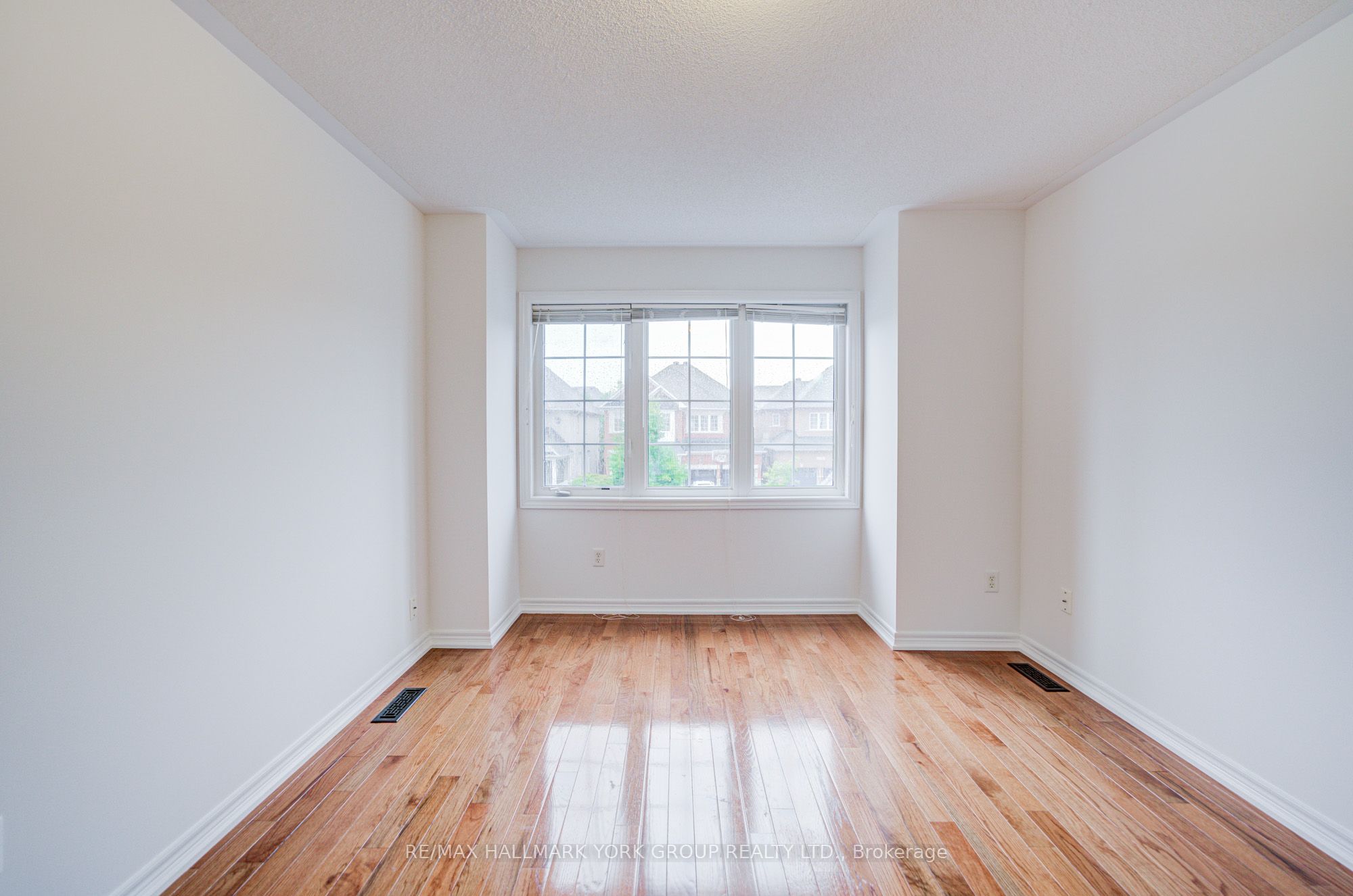 MLS #N12392452 image #43