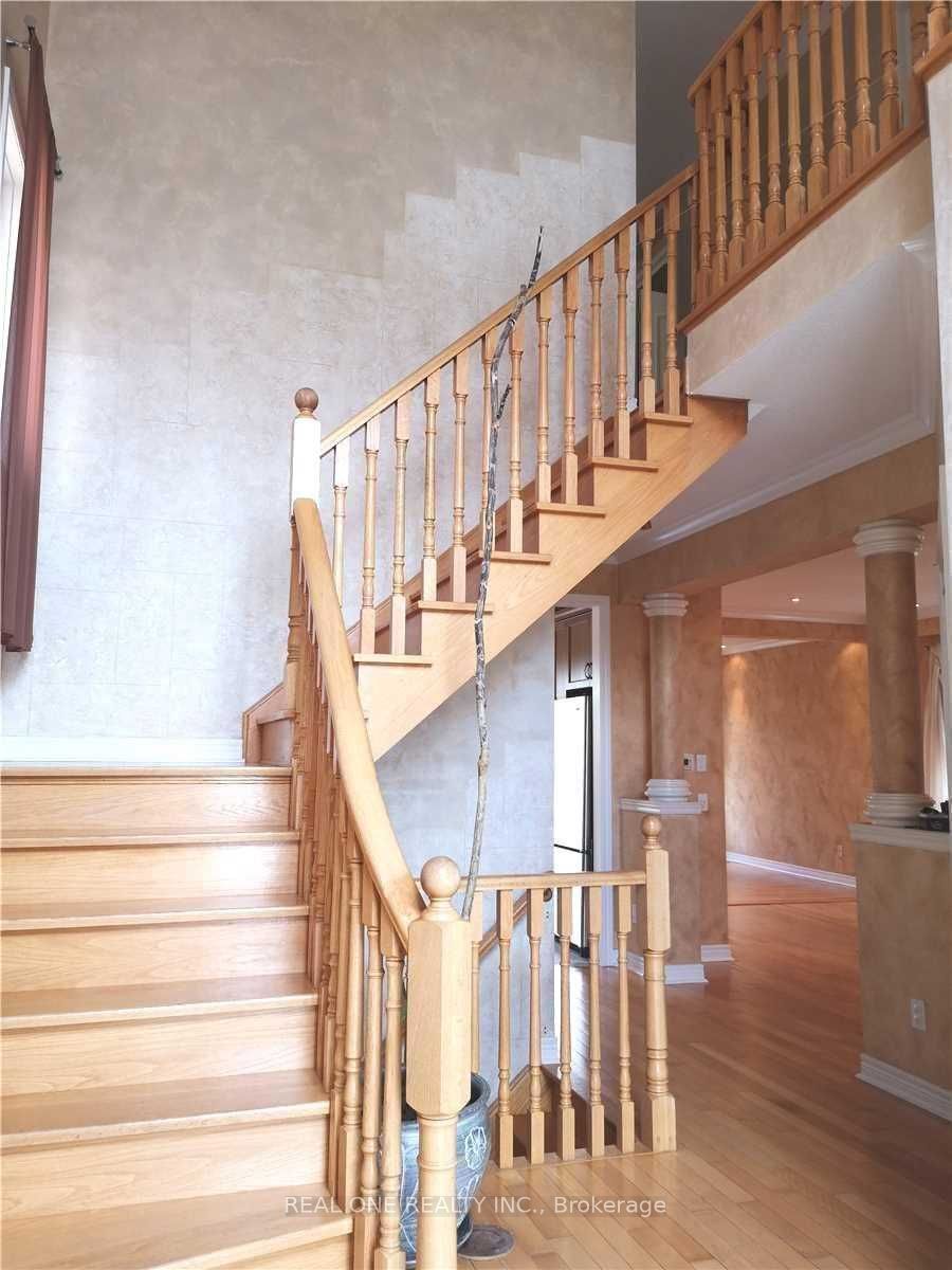 MLS #N12393102 image #3