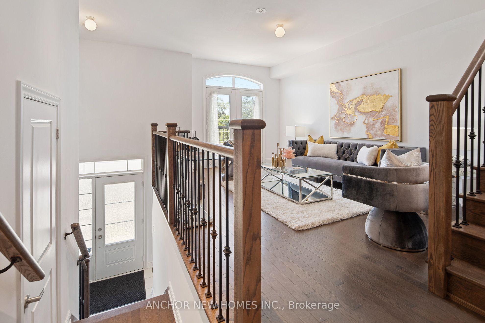 MLS #N12393403 image #2