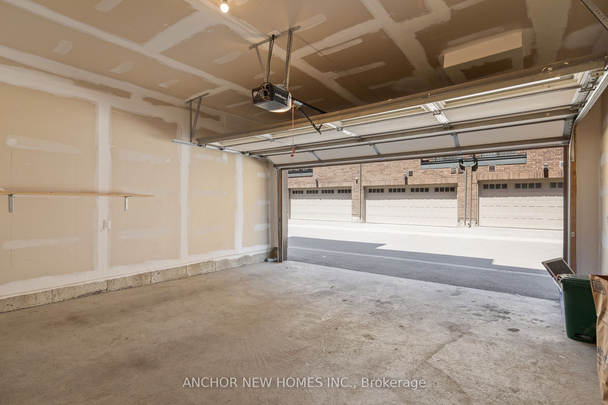 MLS #N12393403 image #21