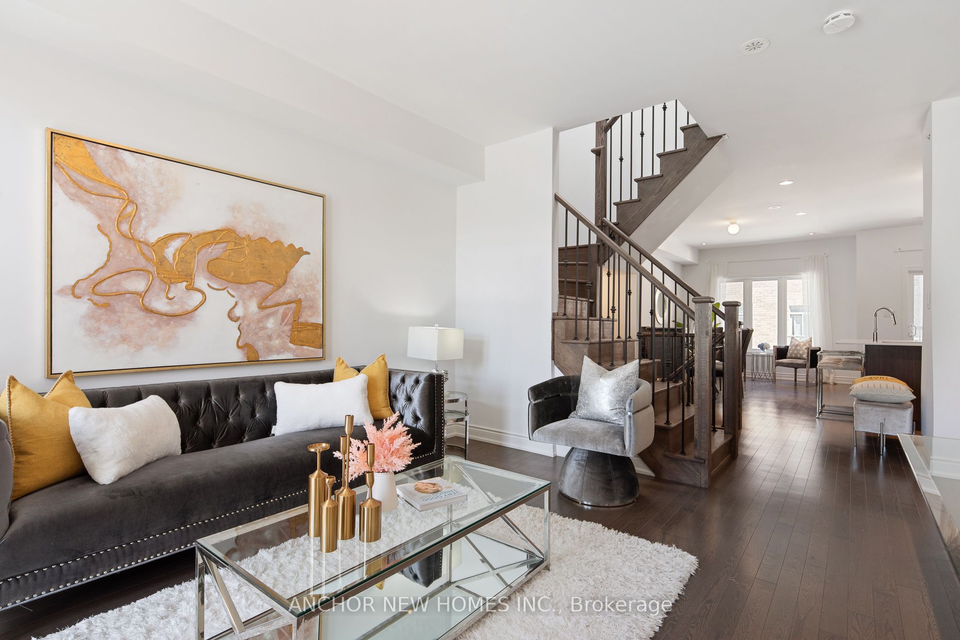 MLS #N12393403 image #5