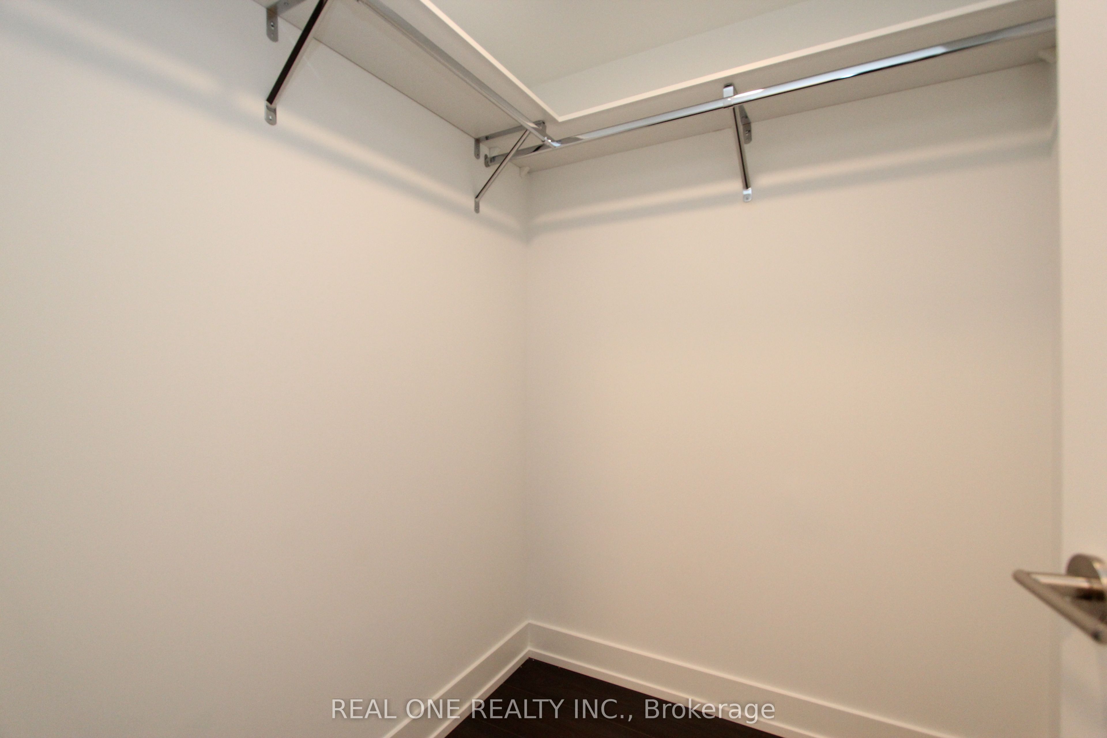 MLS #N12394721 image #6