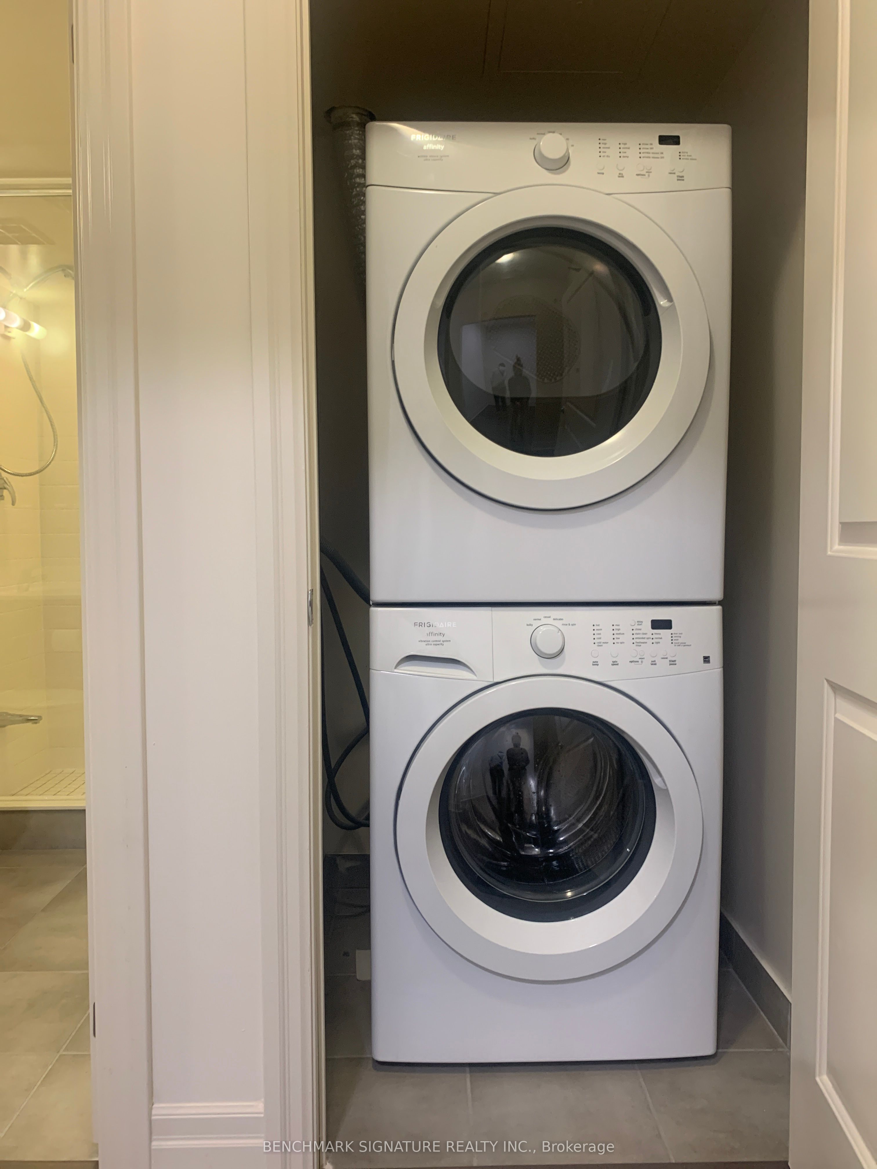 MLS #N12395020 image #2