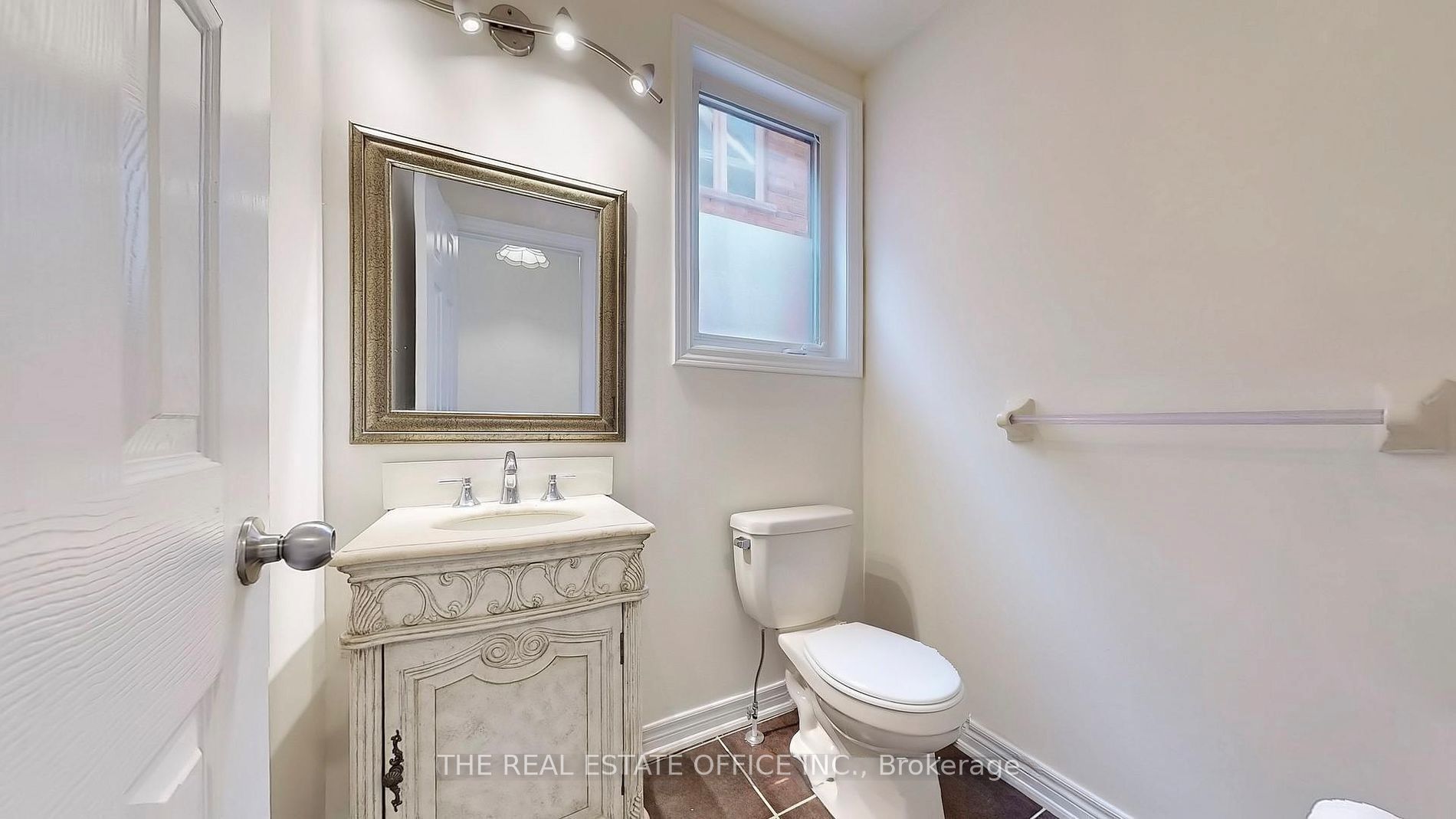 MLS #N12395165 image #8