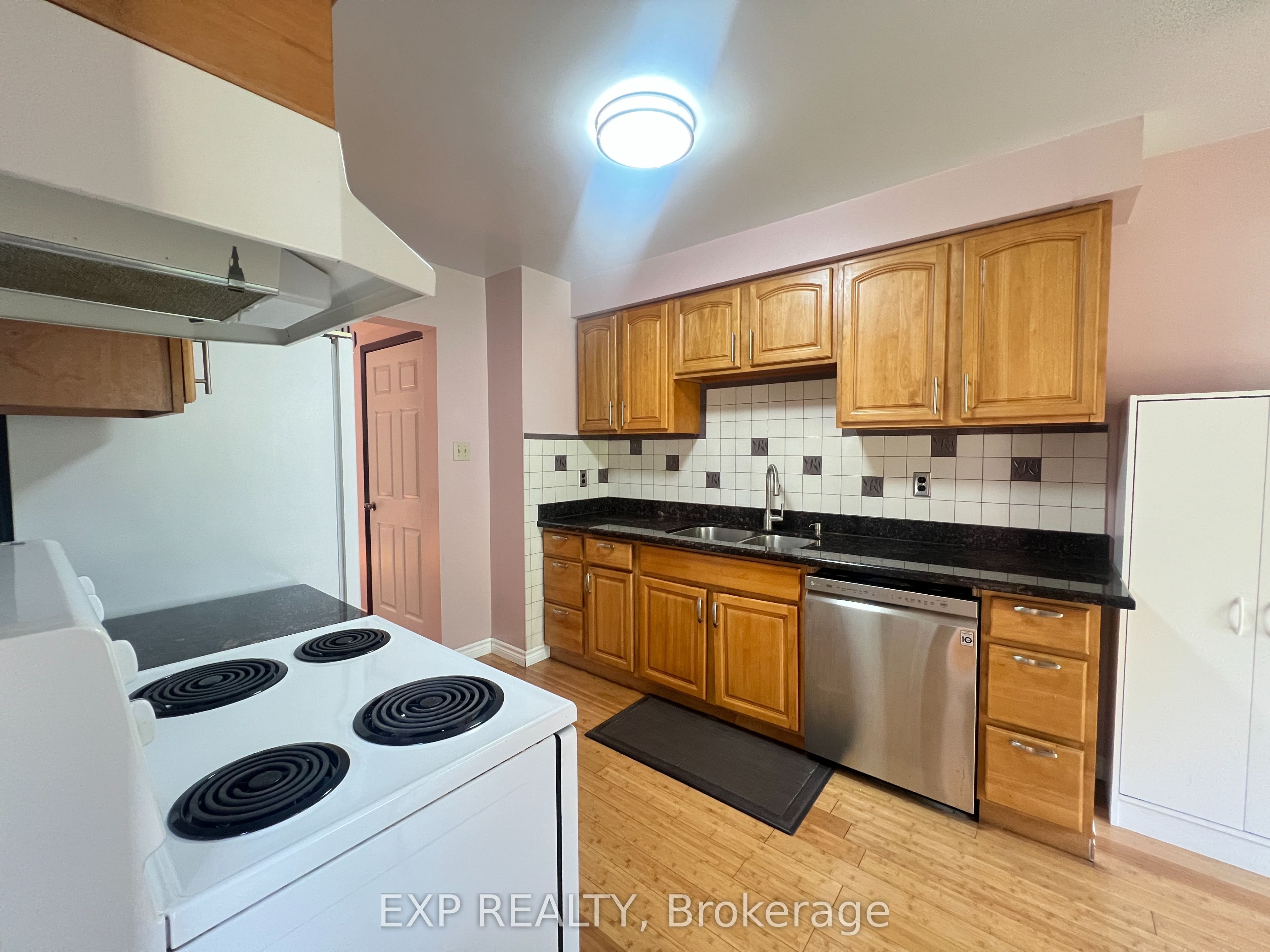 MLS #N12395418 image #6