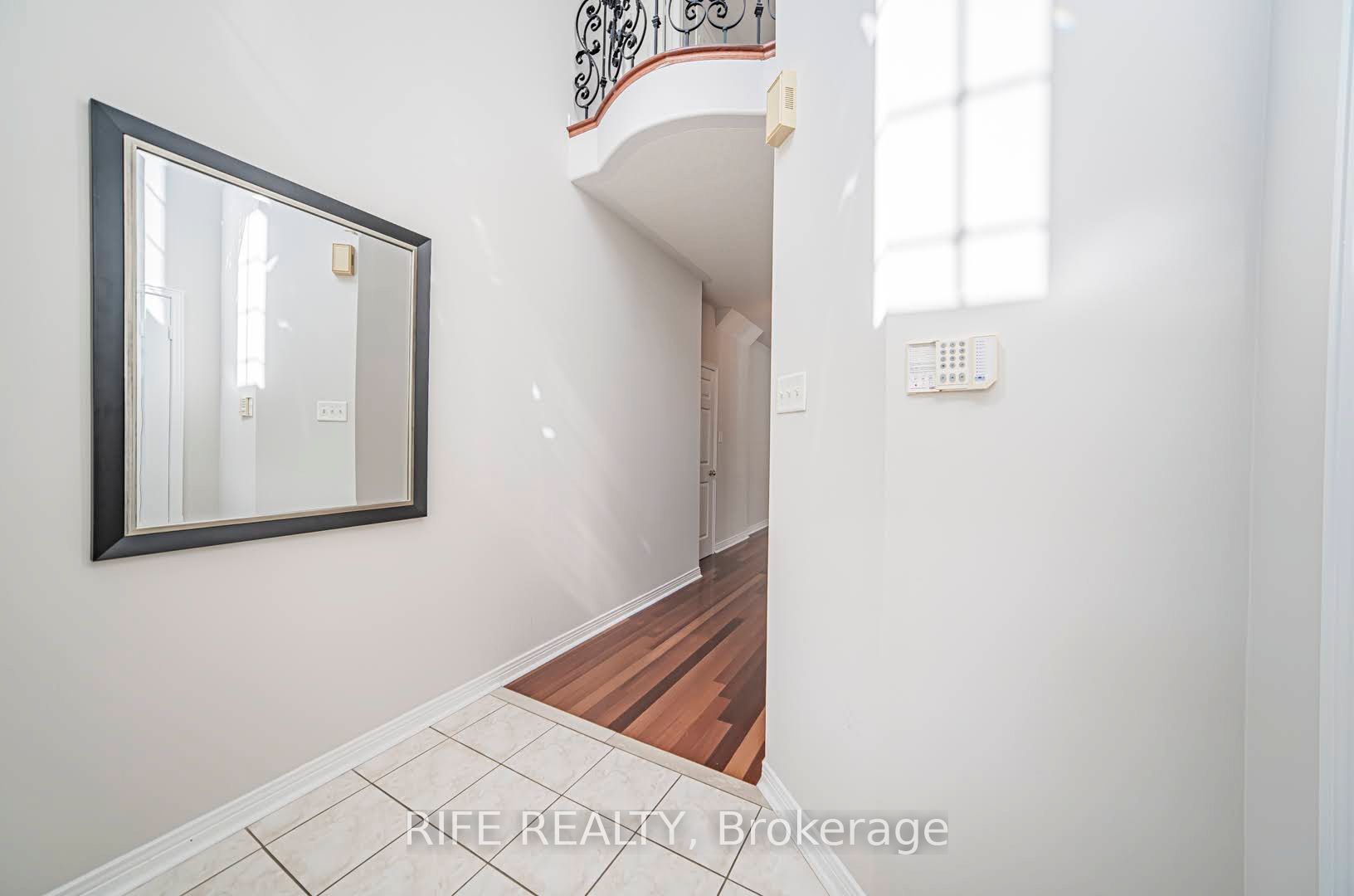 MLS #N12396031 image #12