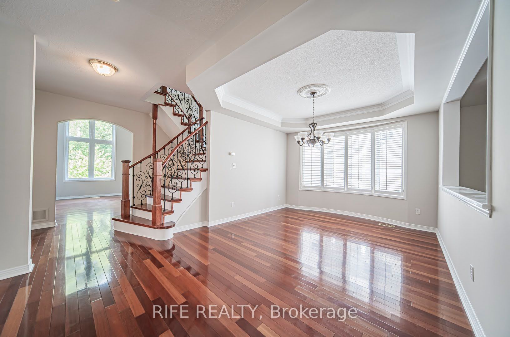 MLS #N12396031 image #17