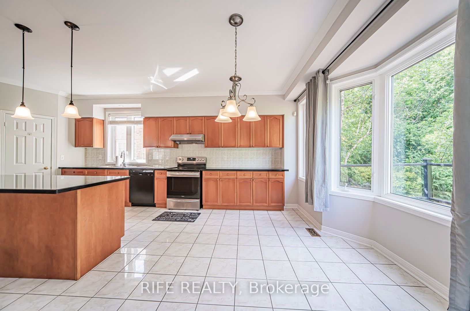 MLS #N12396031 image #24