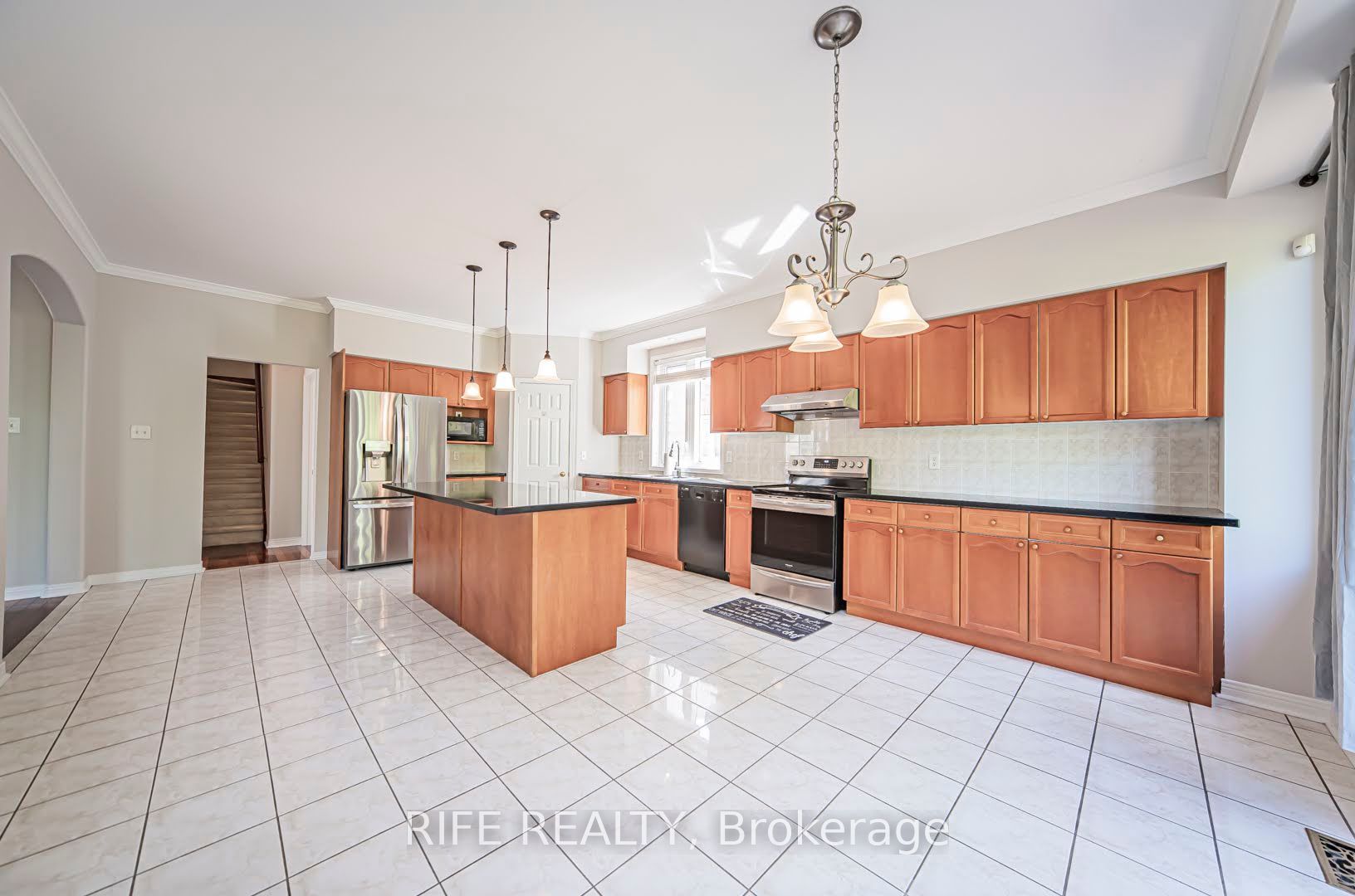 MLS #N12396031 image #25