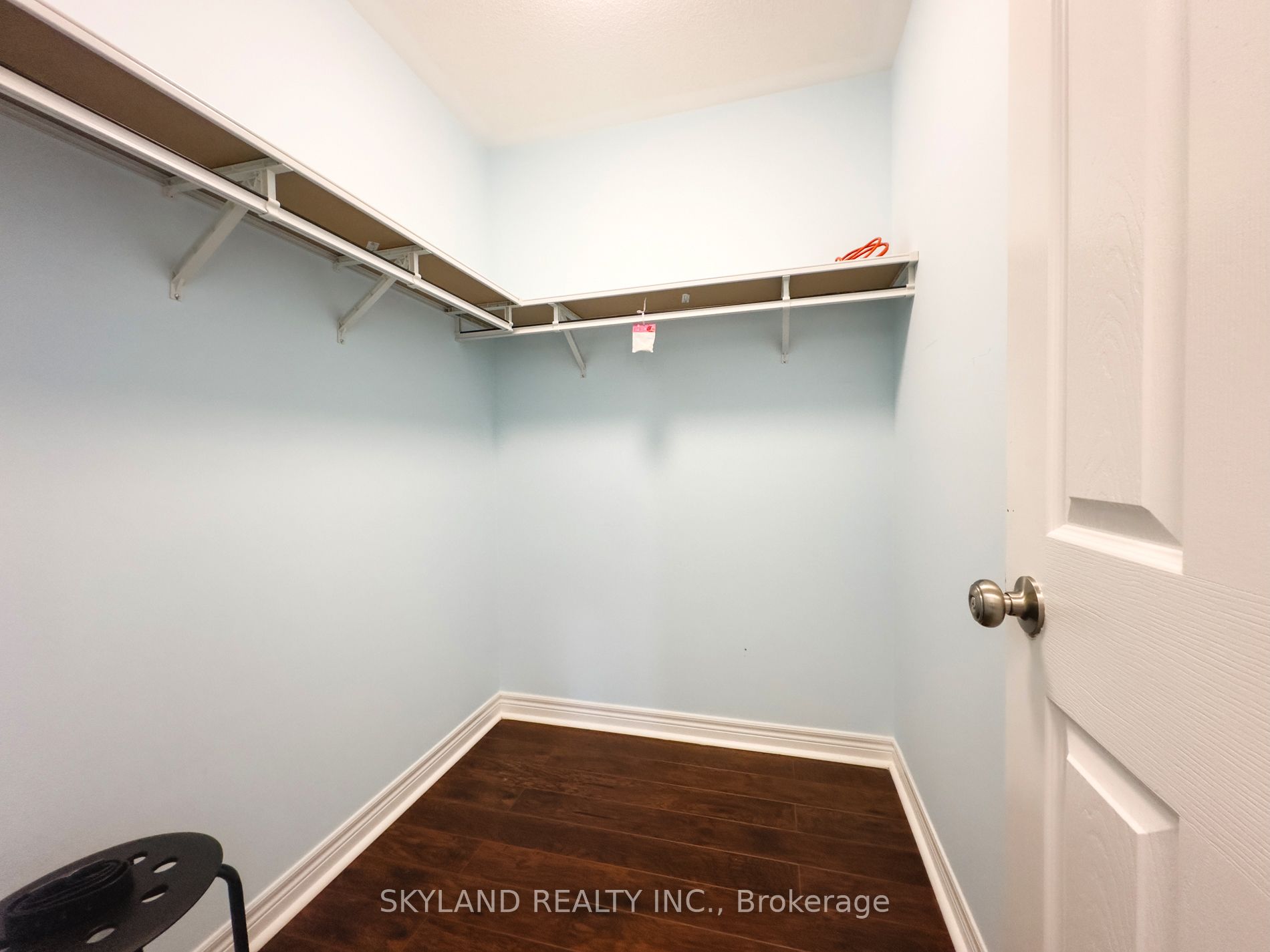 MLS #N12396068 image #6