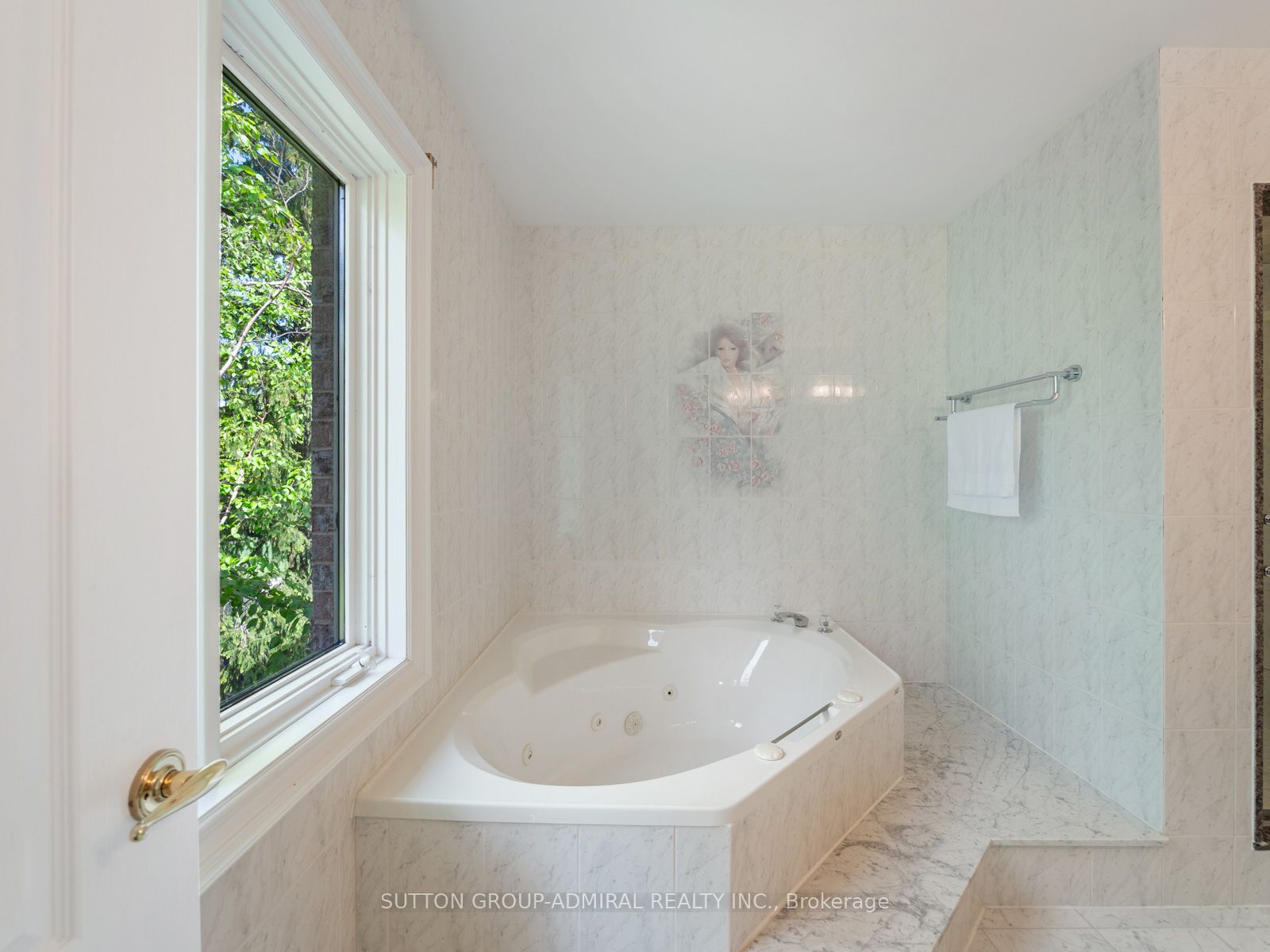 MLS #N12396899 image #35