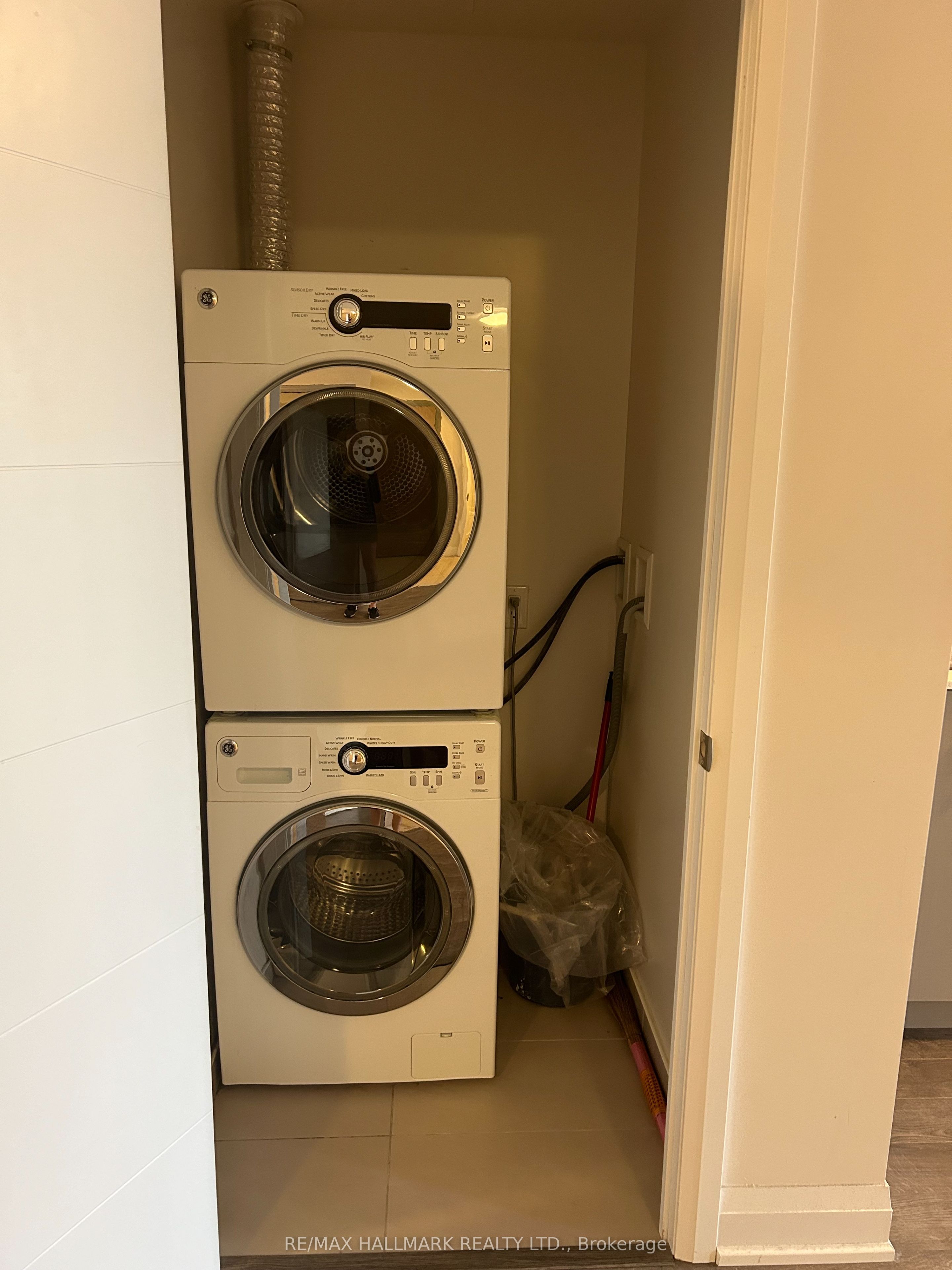 MLS #N12398095 image #11