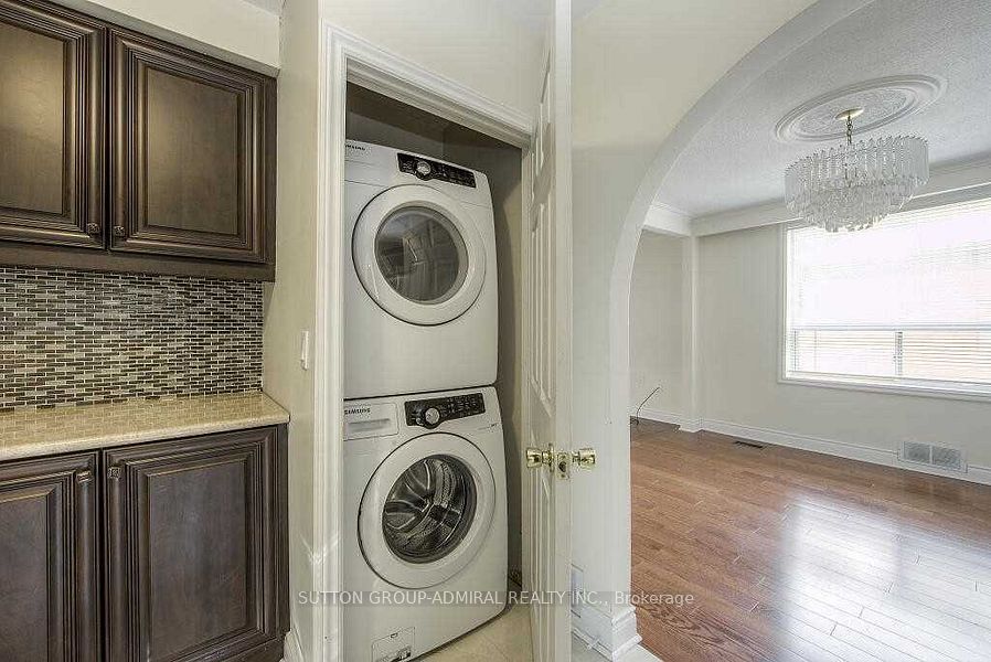 MLS #N12398272 image #11