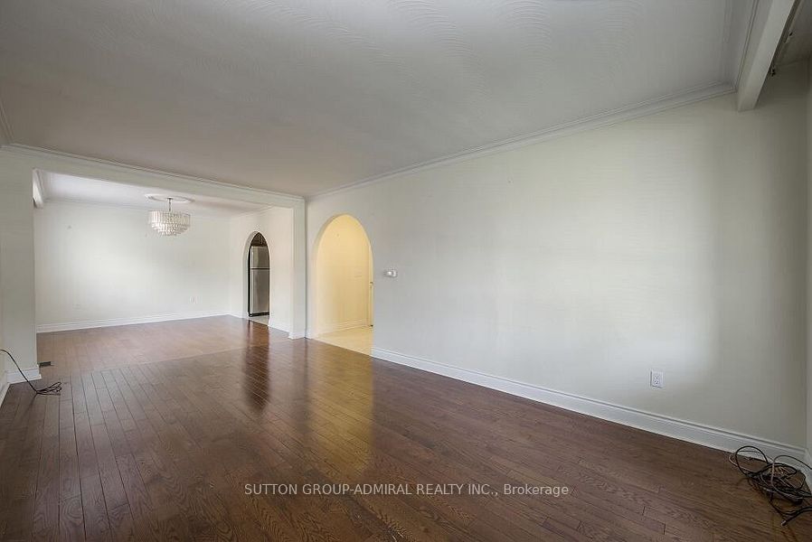 MLS #N12398272 image #5