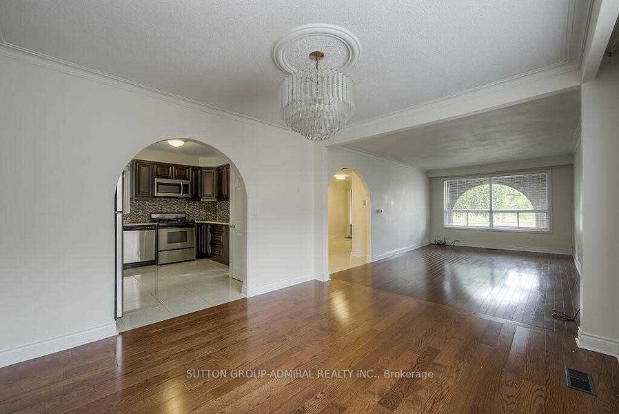 MLS #N12398272 image #6