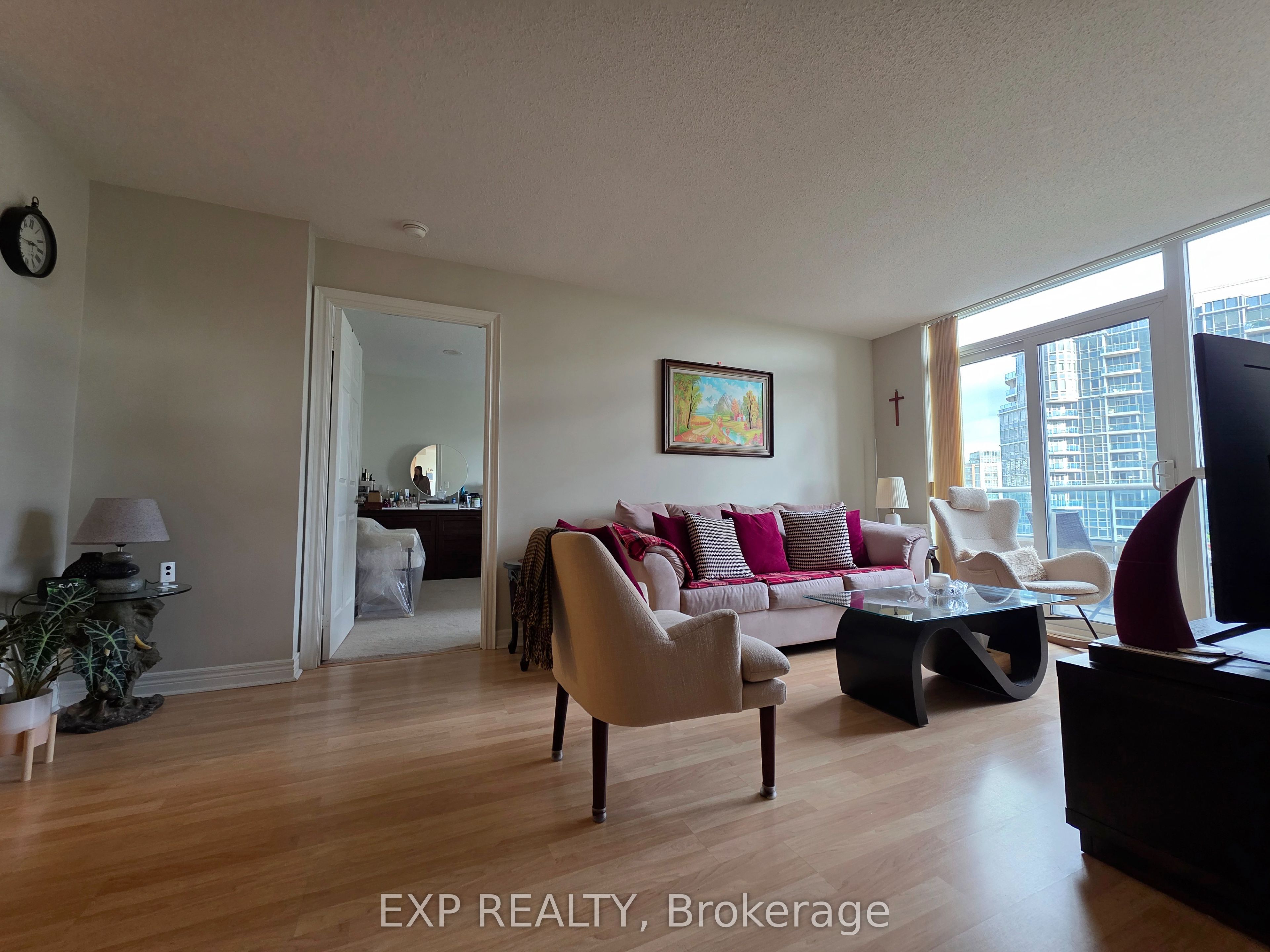 MLS #N12398295 image #22