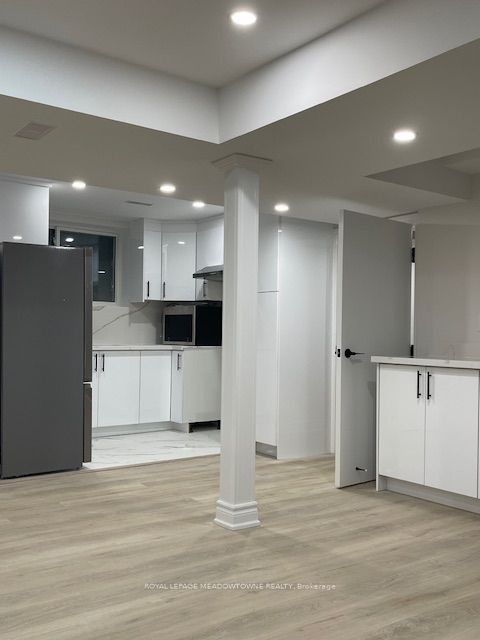 MLS #N12398321 image #12