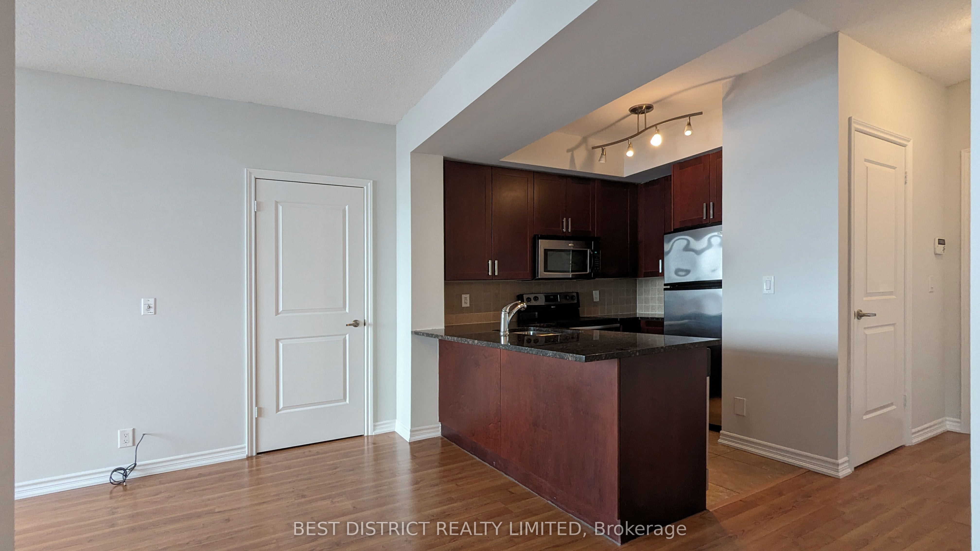 MLS #N12398563 image #12