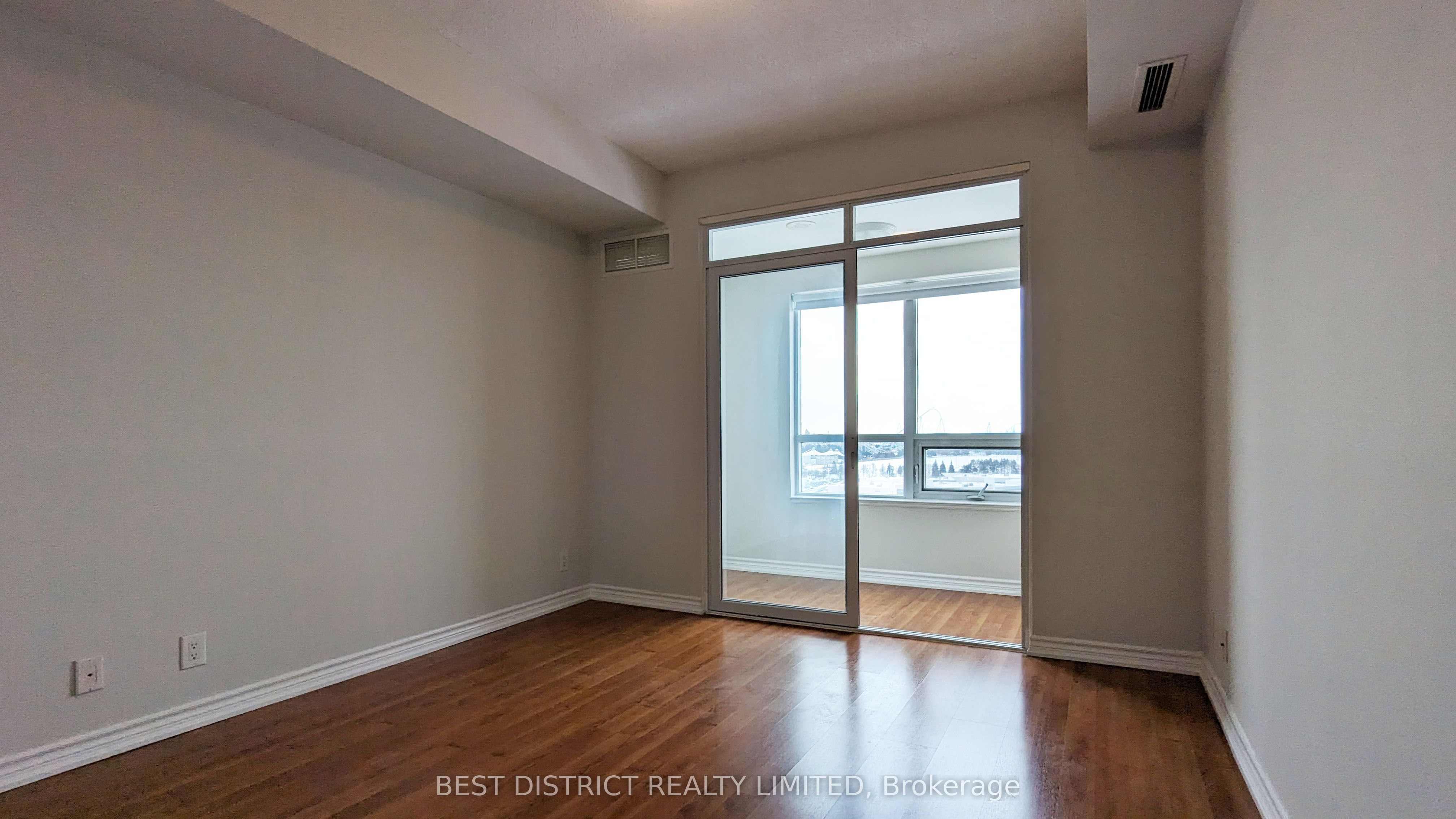 MLS #N12398563 image #8