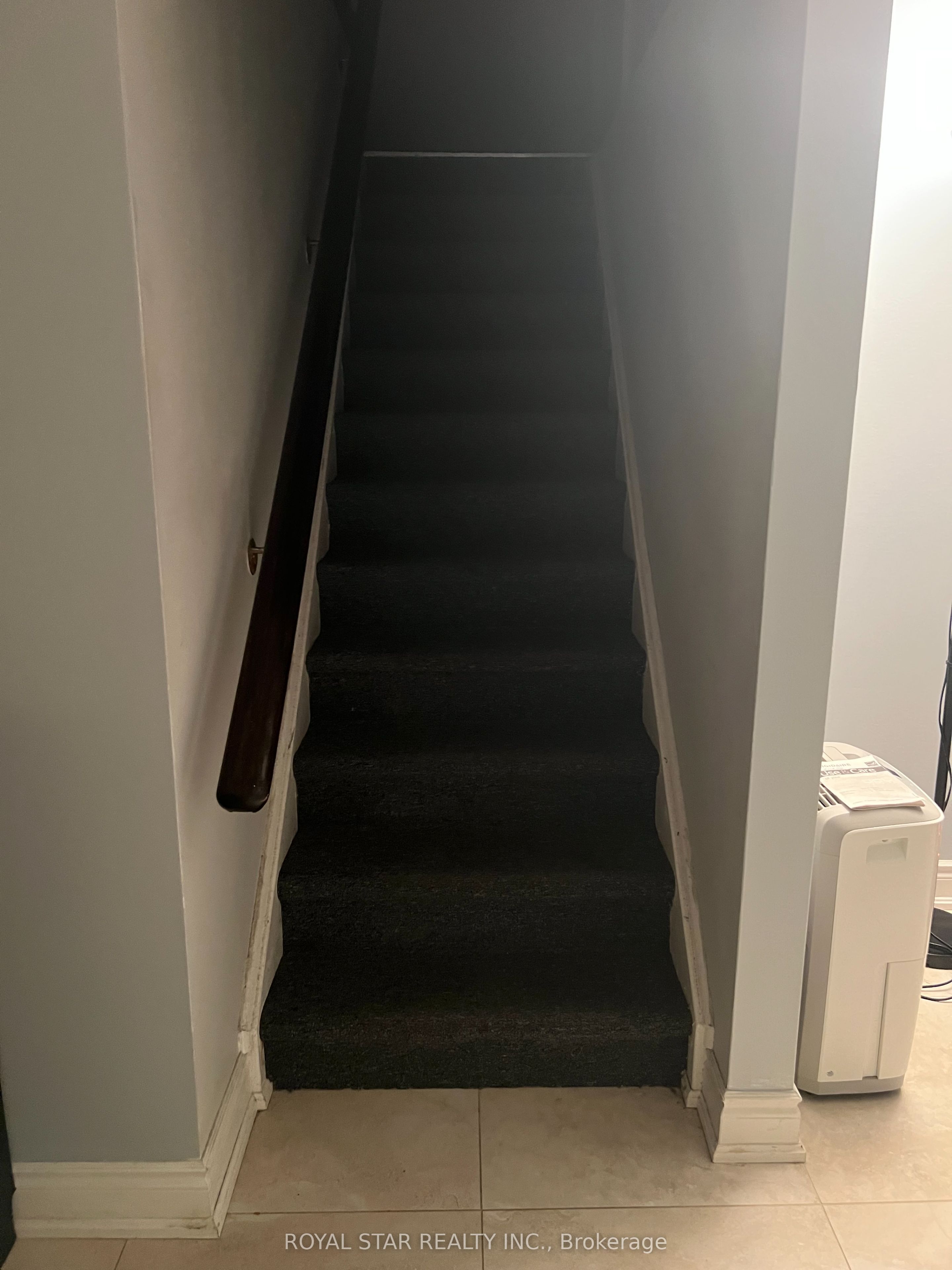 MLS #N12398642 image #1