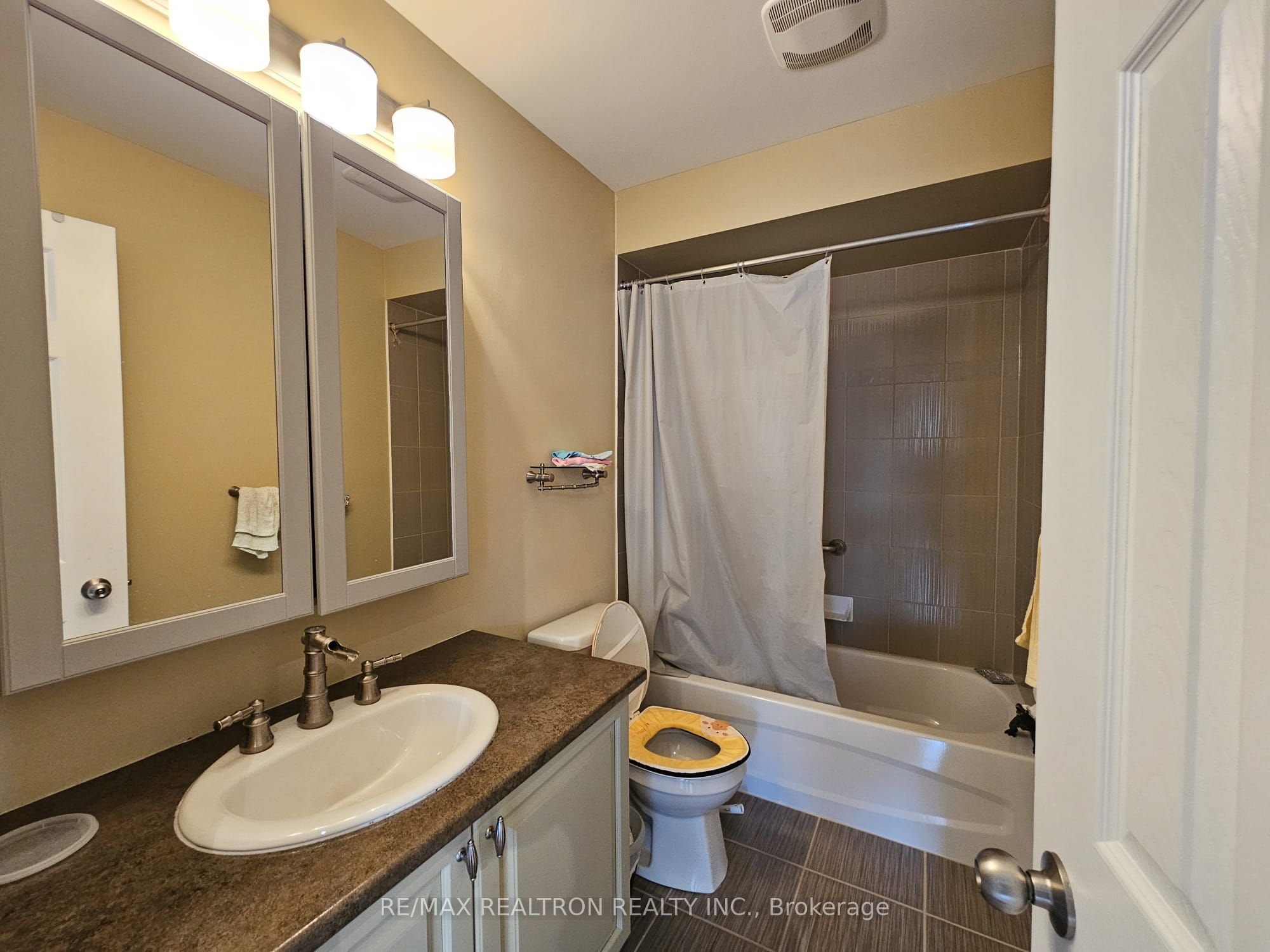 MLS #N12398980 image #16