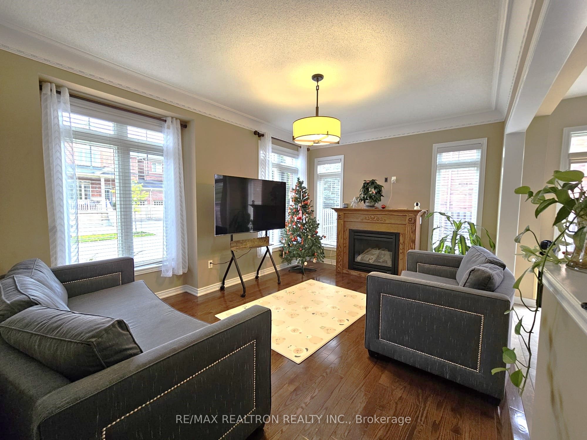 MLS #N12398980 image #3