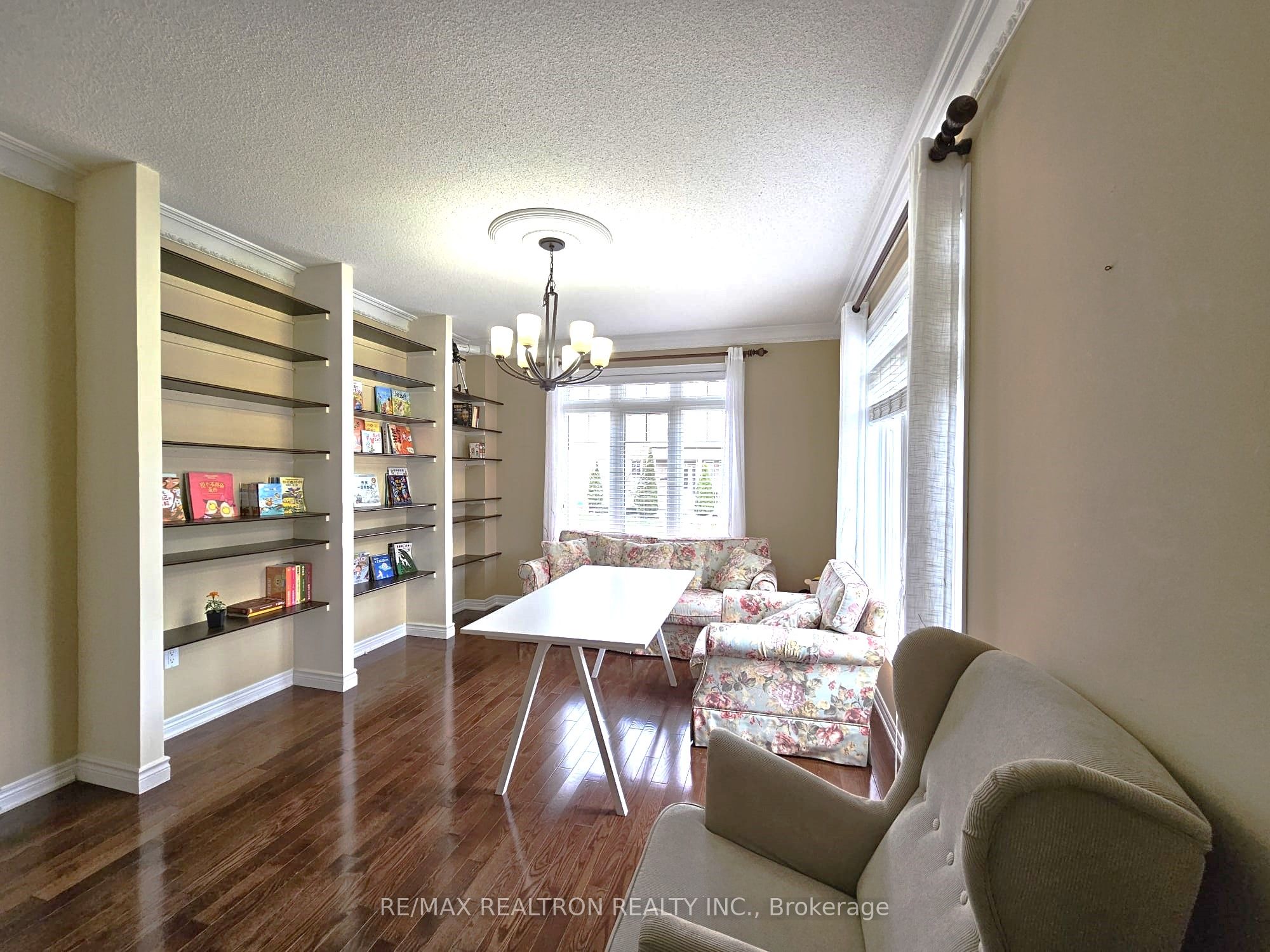 MLS #N12398980 image #5