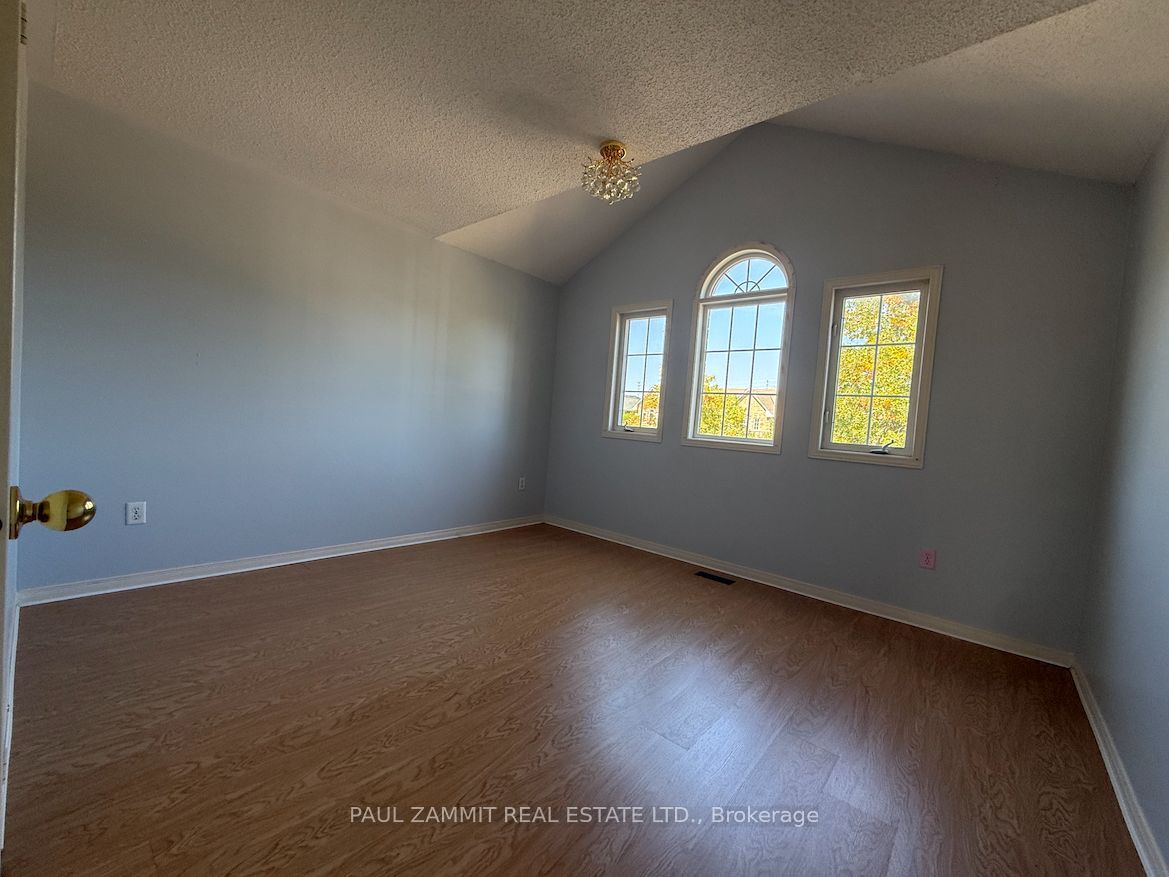 MLS #N12399991 image #9