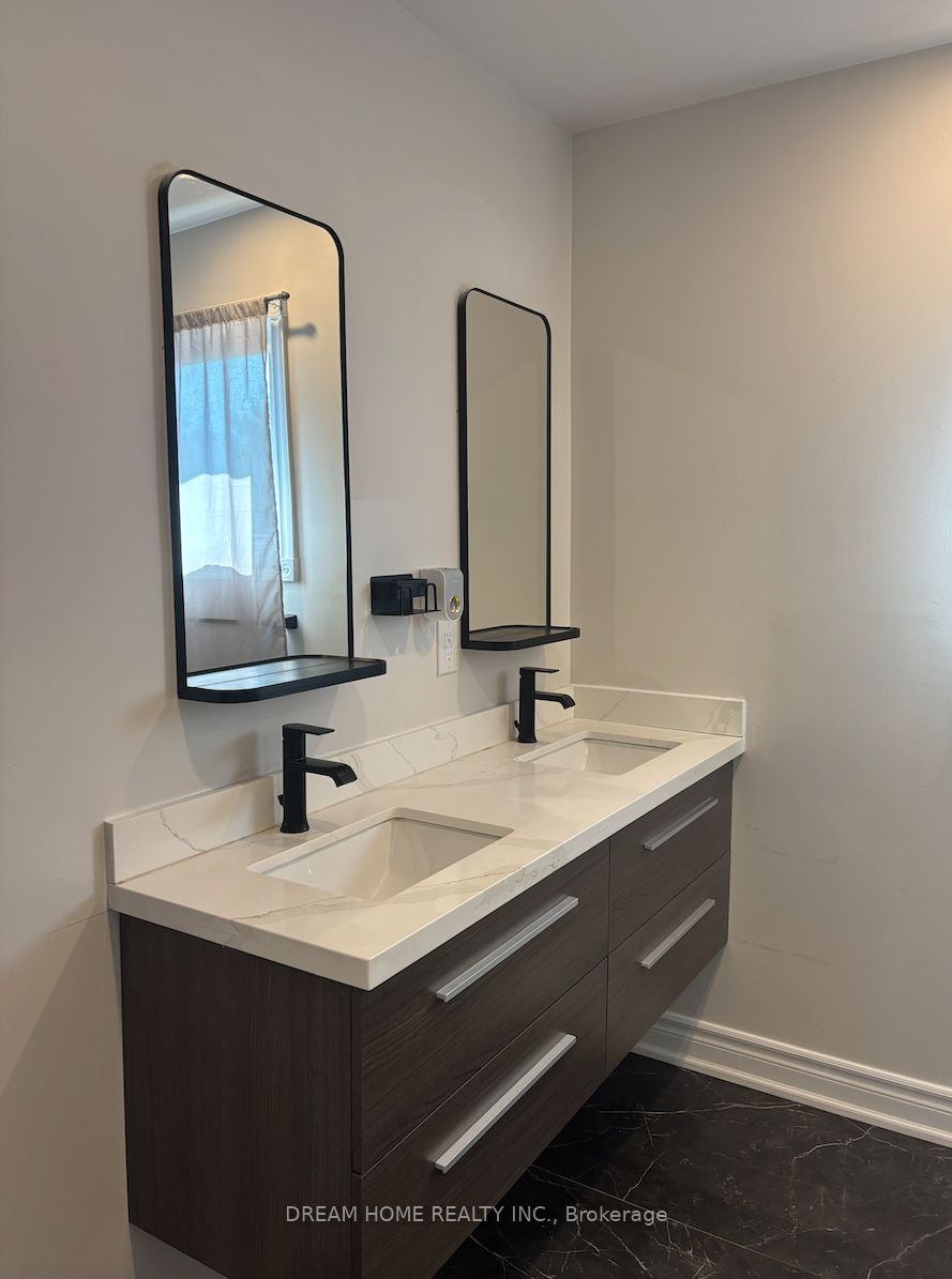 MLS #N12400653 image #16