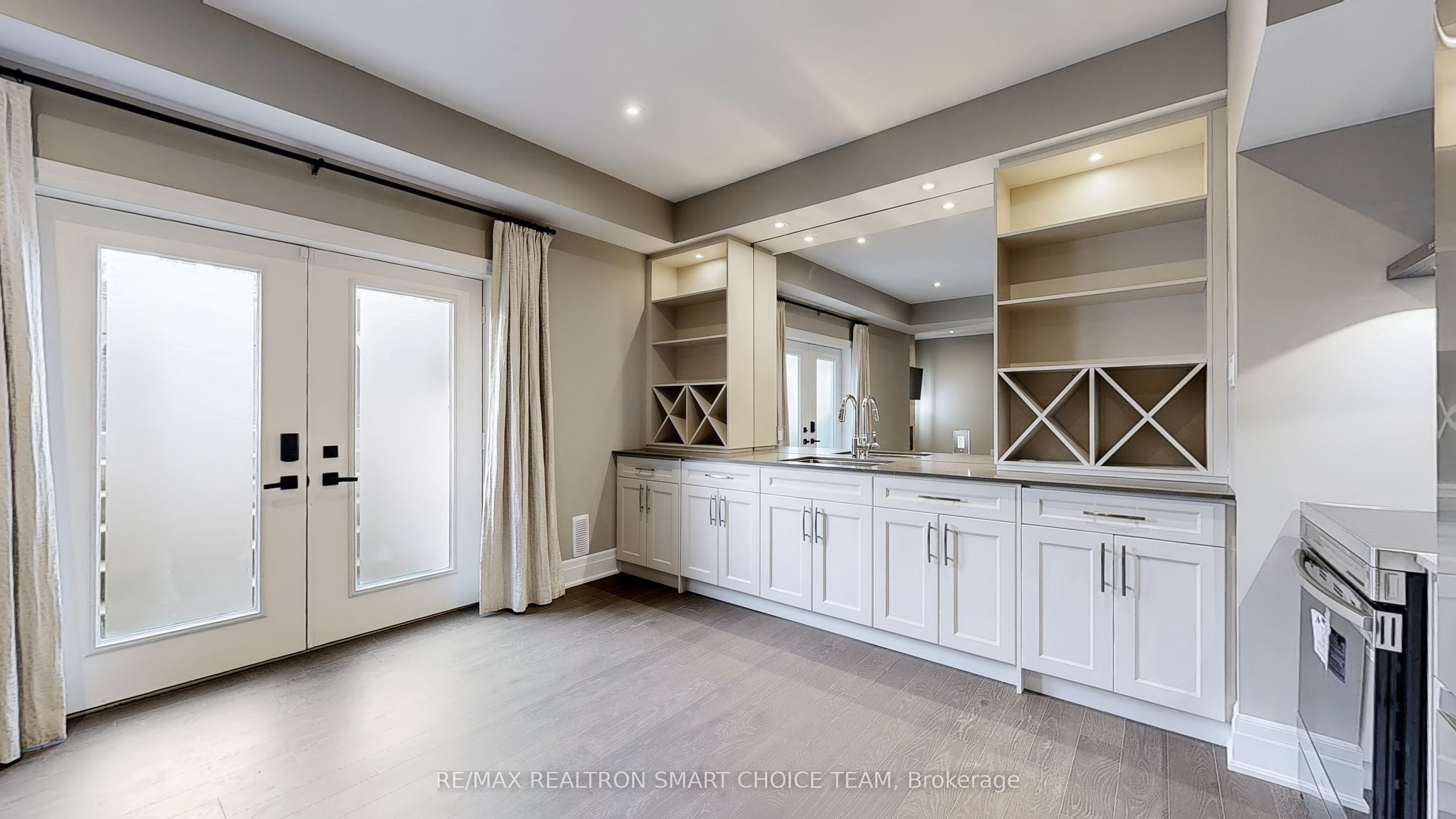 MLS #N12400676 image #10