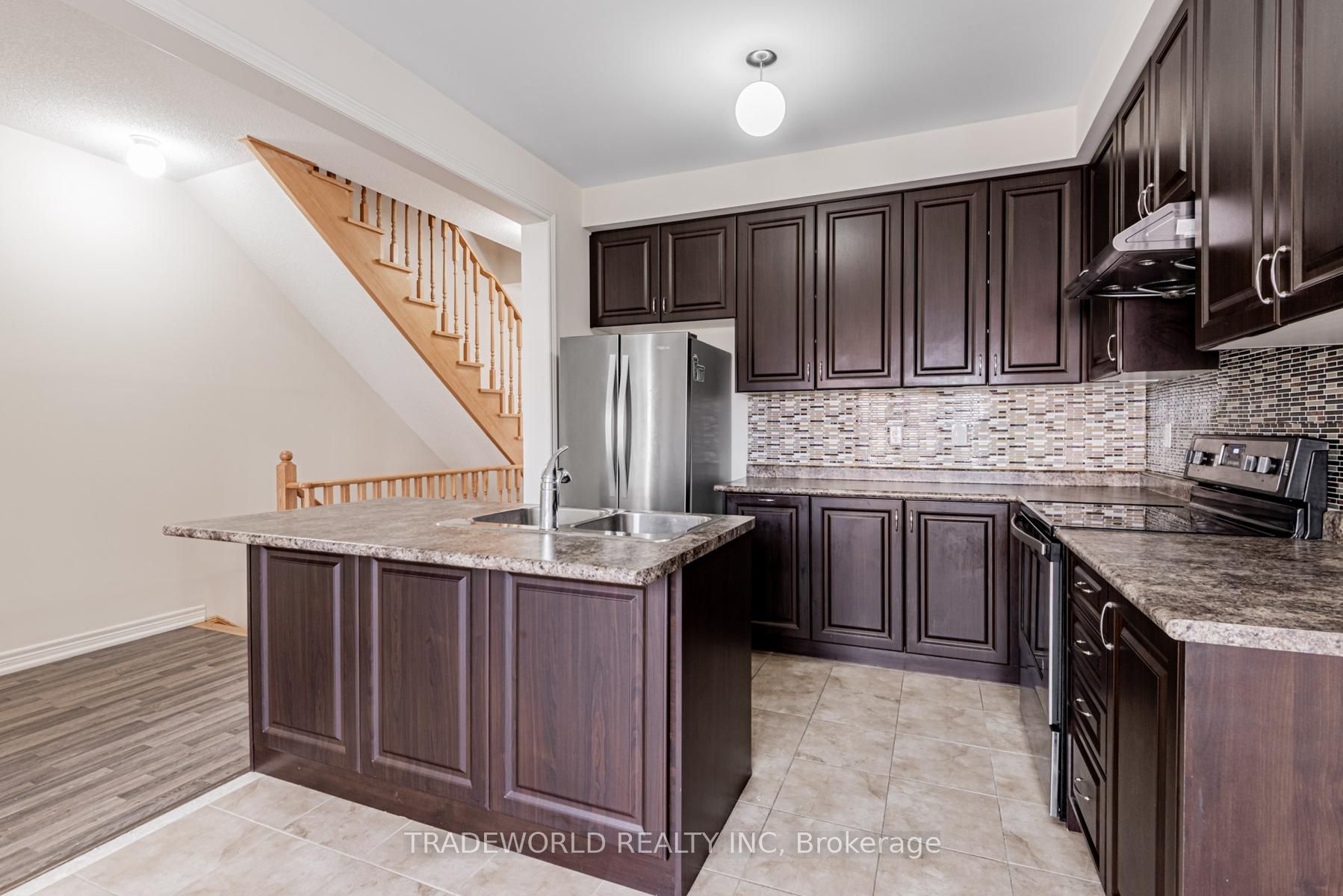 MLS #N12401250 image #10