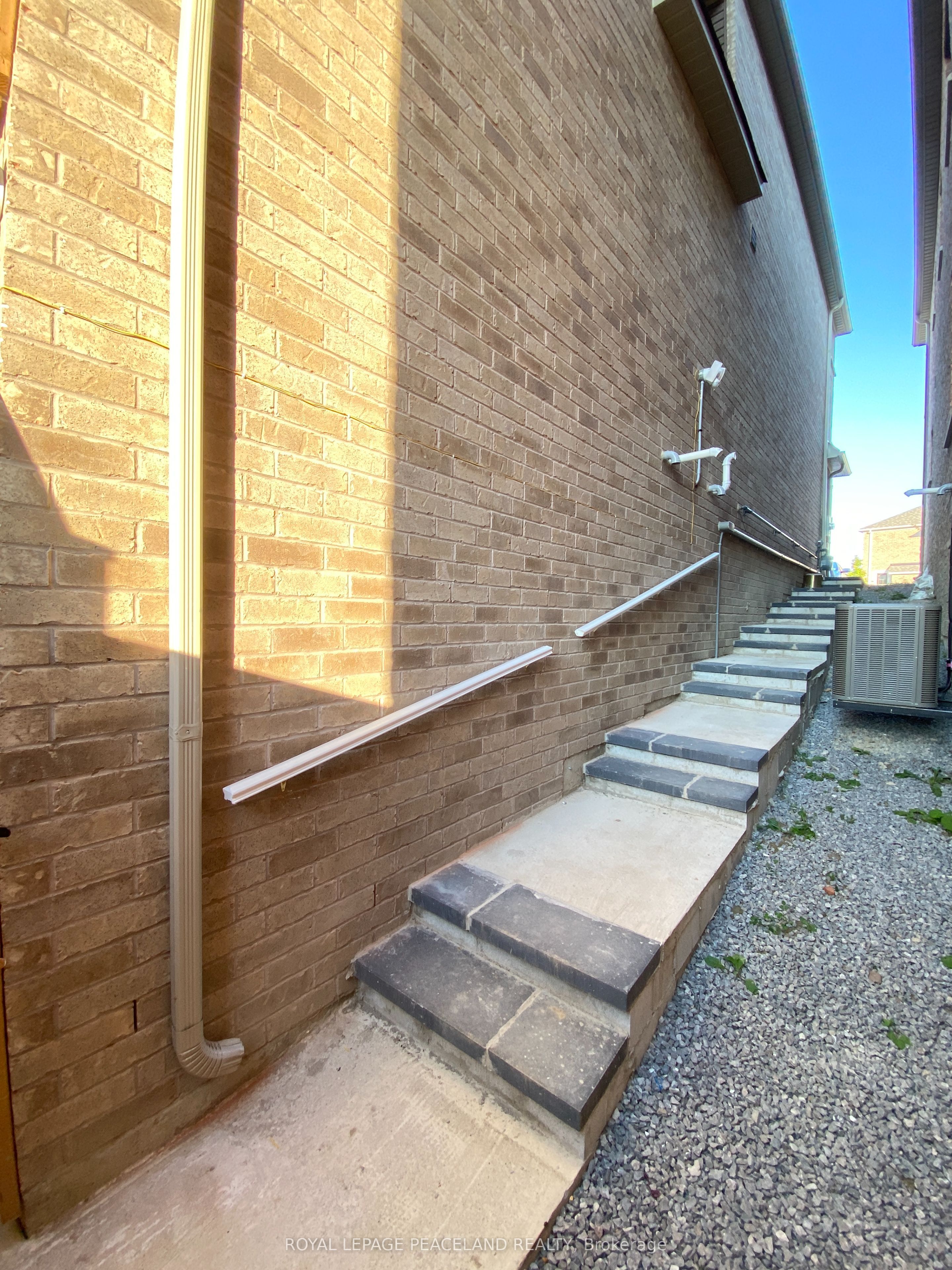 MLS #N12401774 image #18