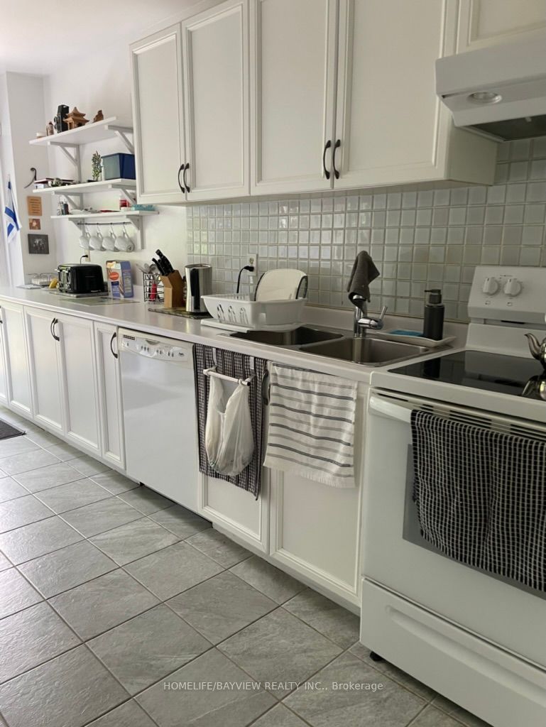 MLS #N12401937 image #8