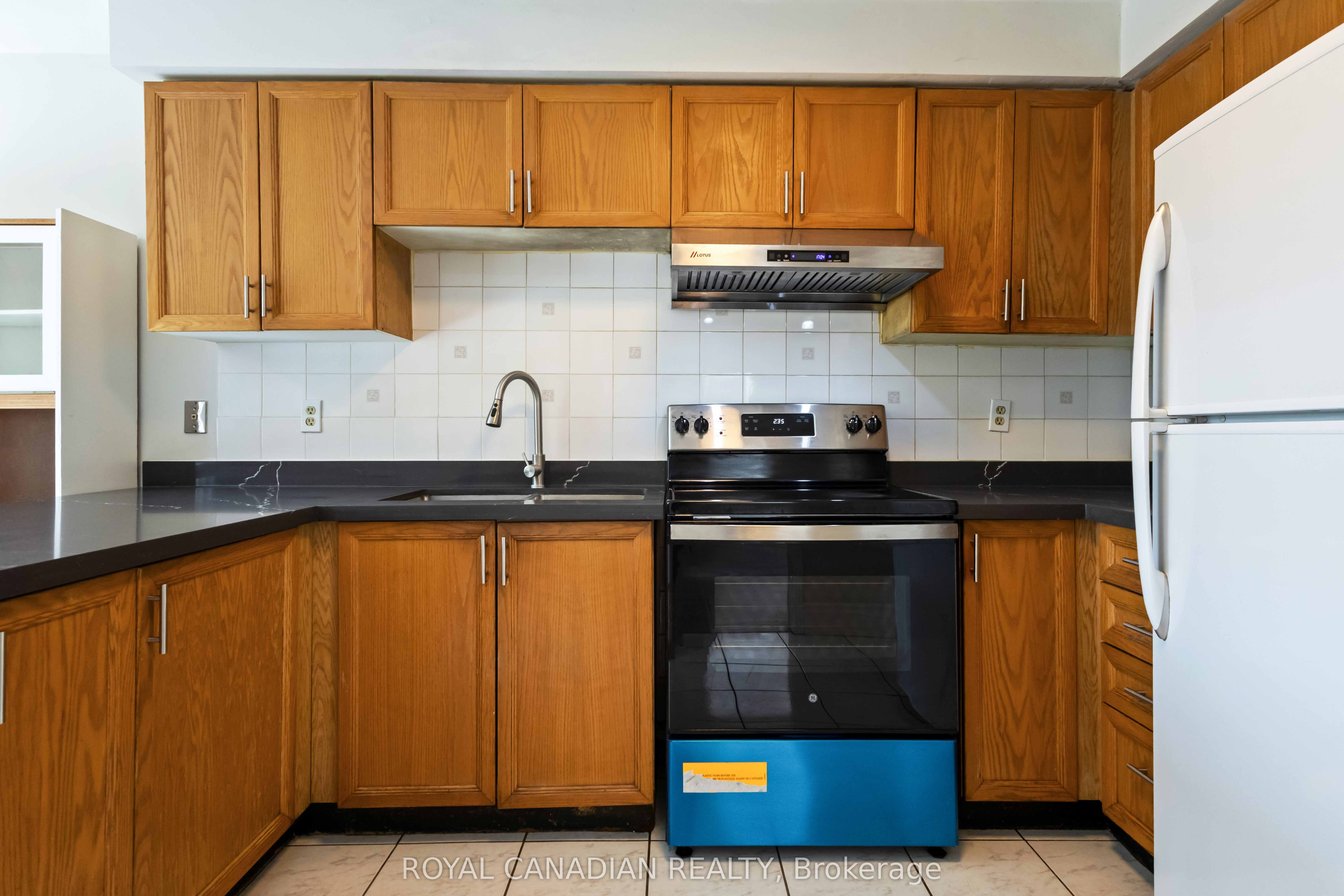 MLS #N12402050 image #12