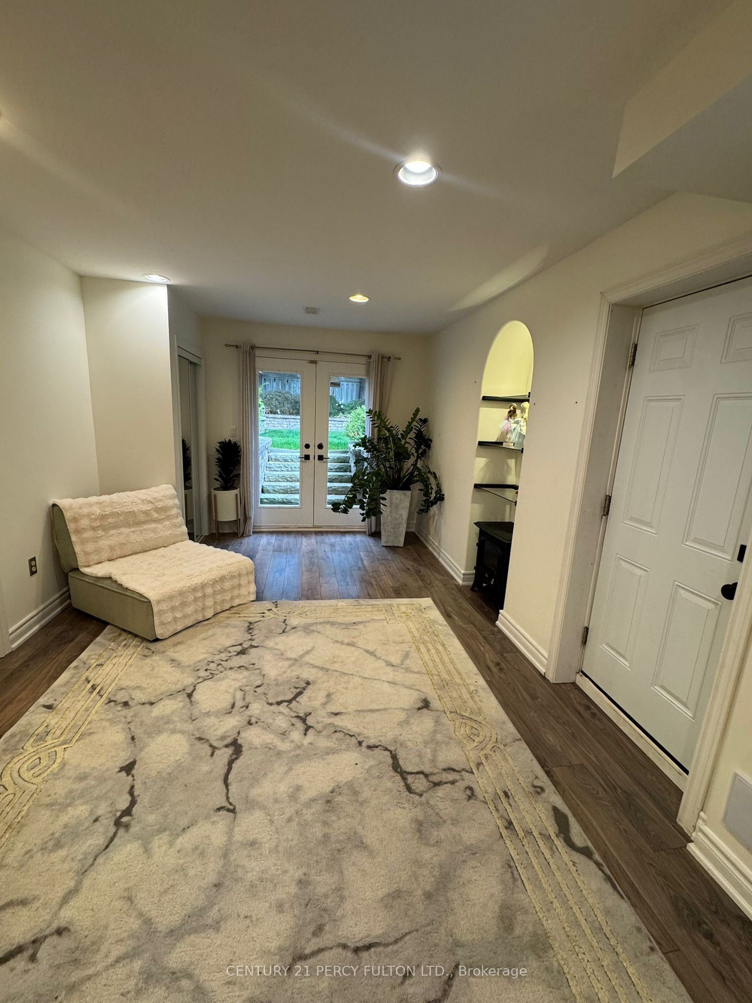 MLS #N12402379 image #2