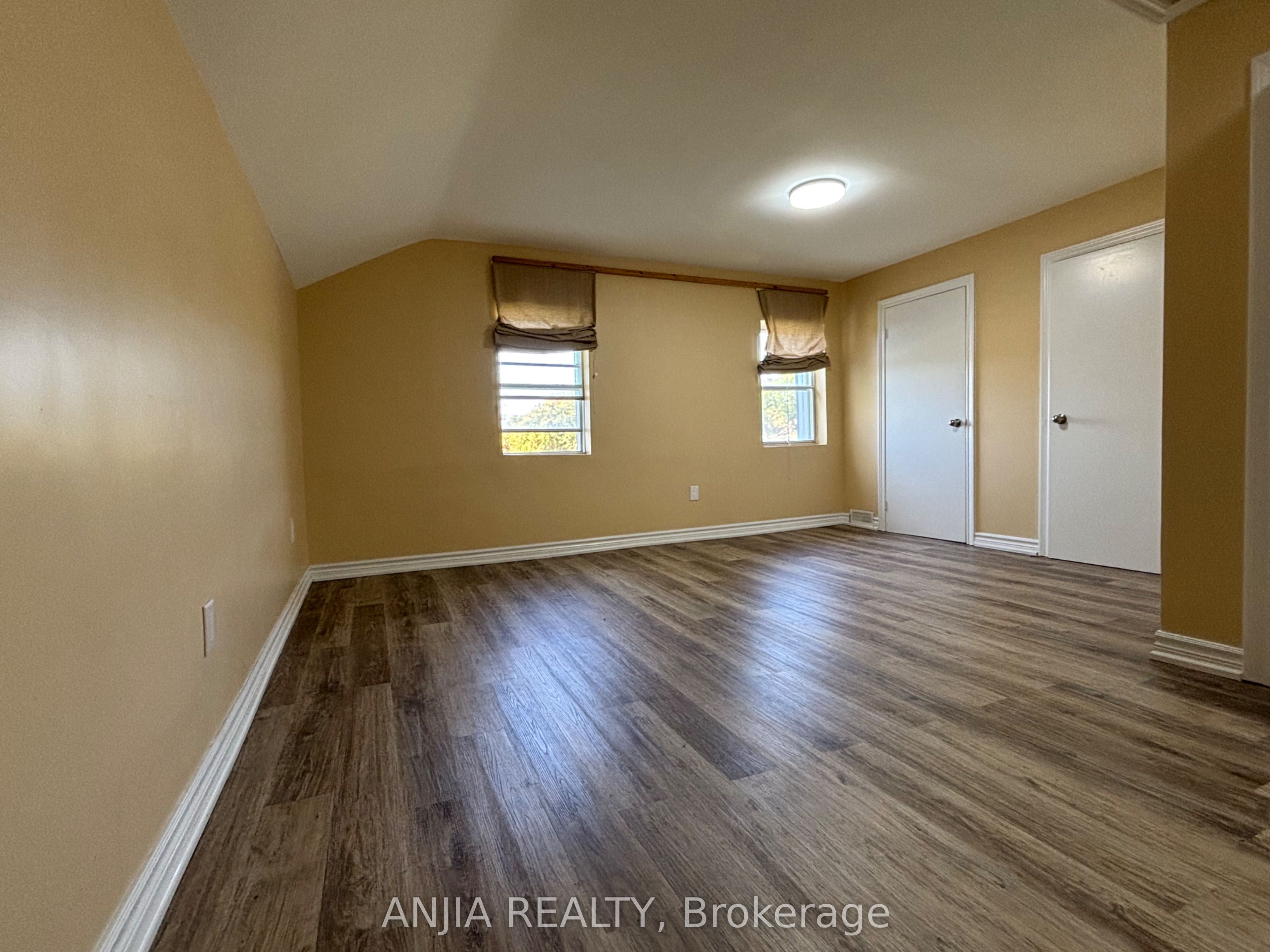 MLS #N12402401 image #11