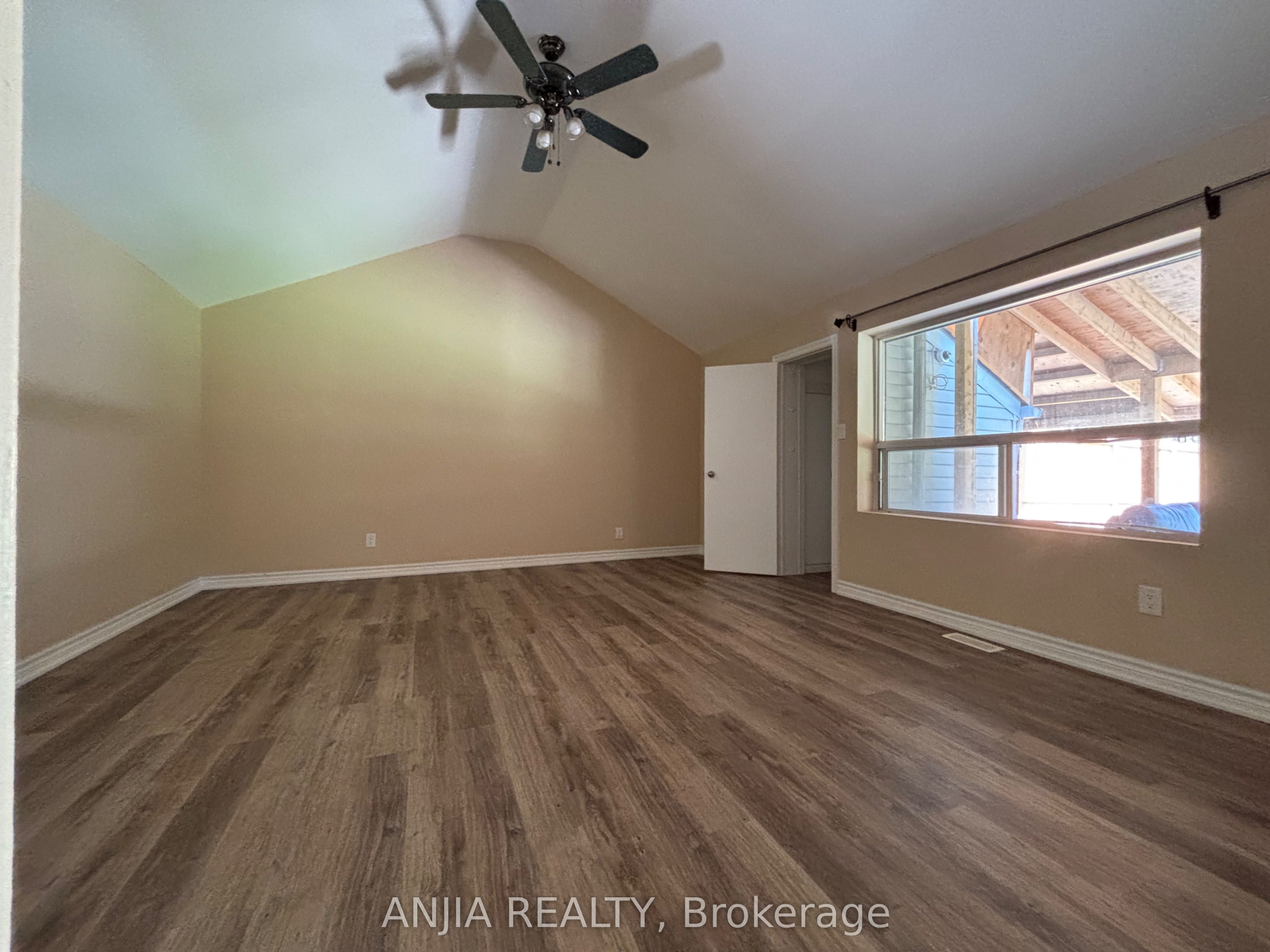 MLS #N12402401 image #6